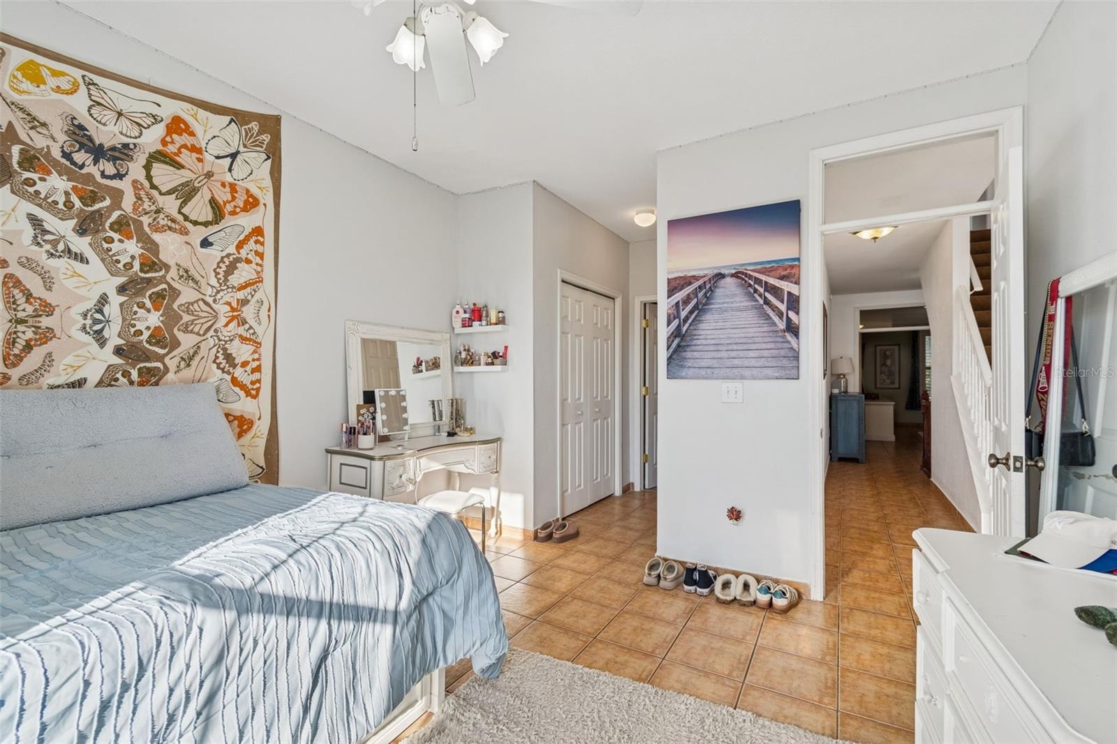 WESTCHESTER LAKE TWNHMS - Residential