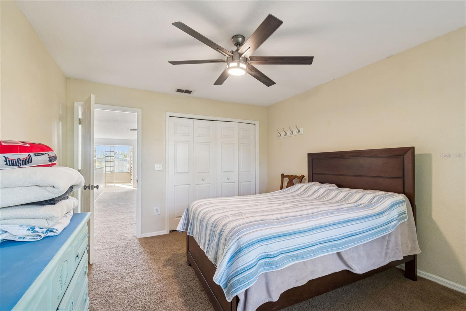 WESTCHESTER LAKE TWNHMS - Residential