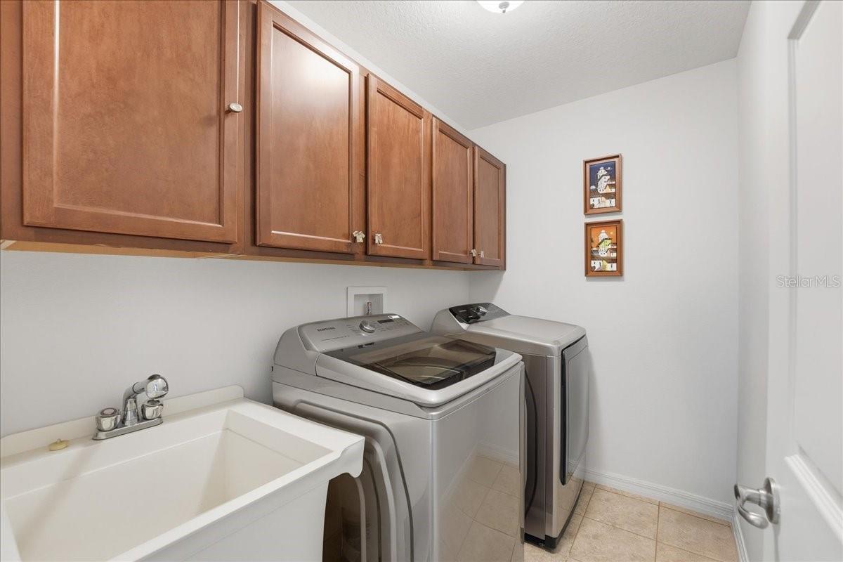 WINDERMERE LANDINGS - Residential