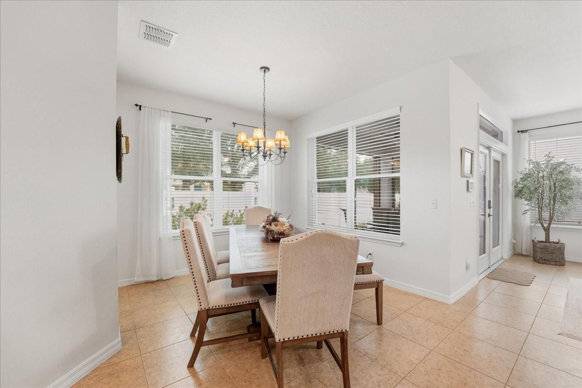 WINDERMERE LANDINGS - Residential