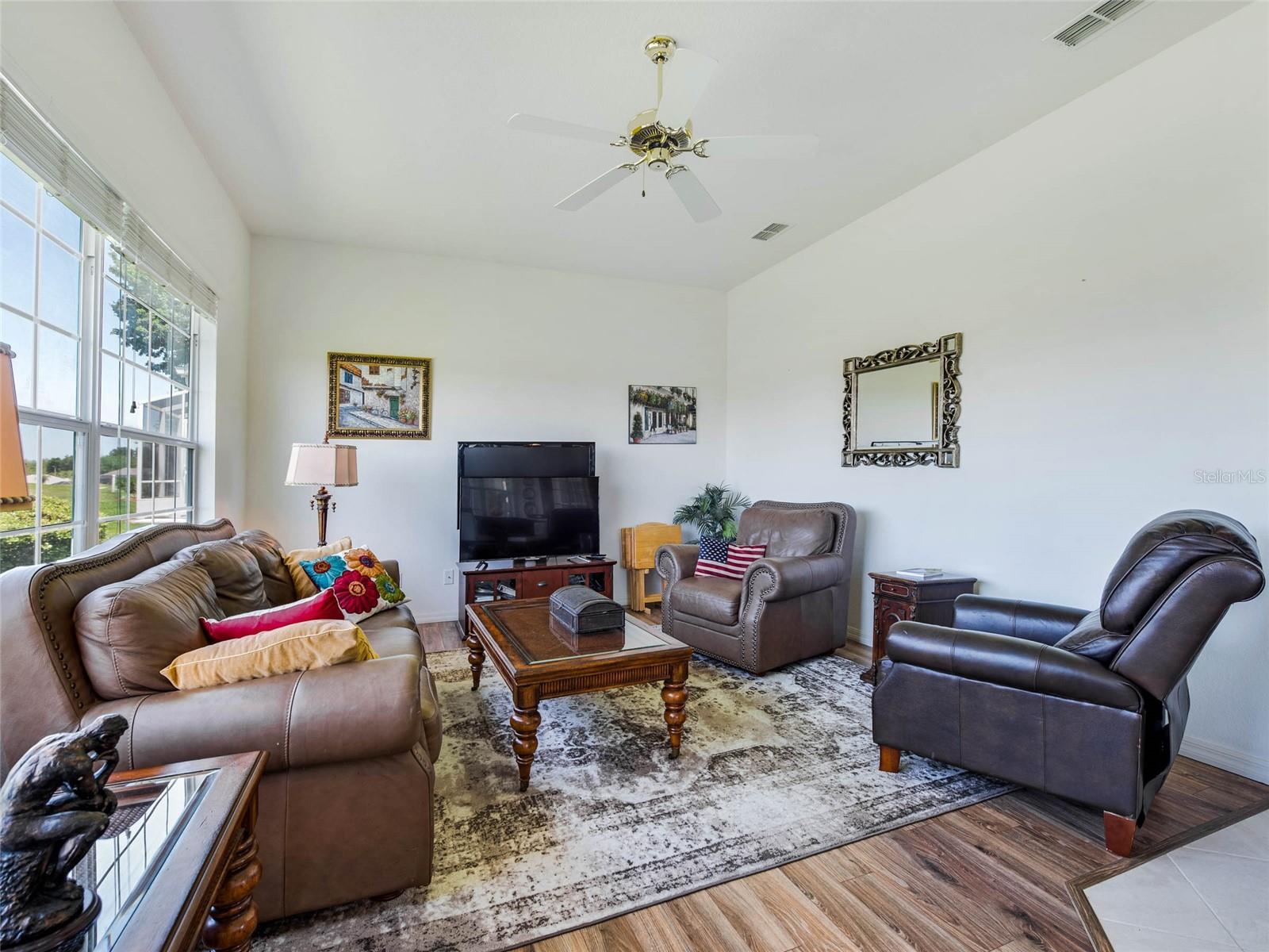 ENCLAVE/STONECREST 04 - Residential