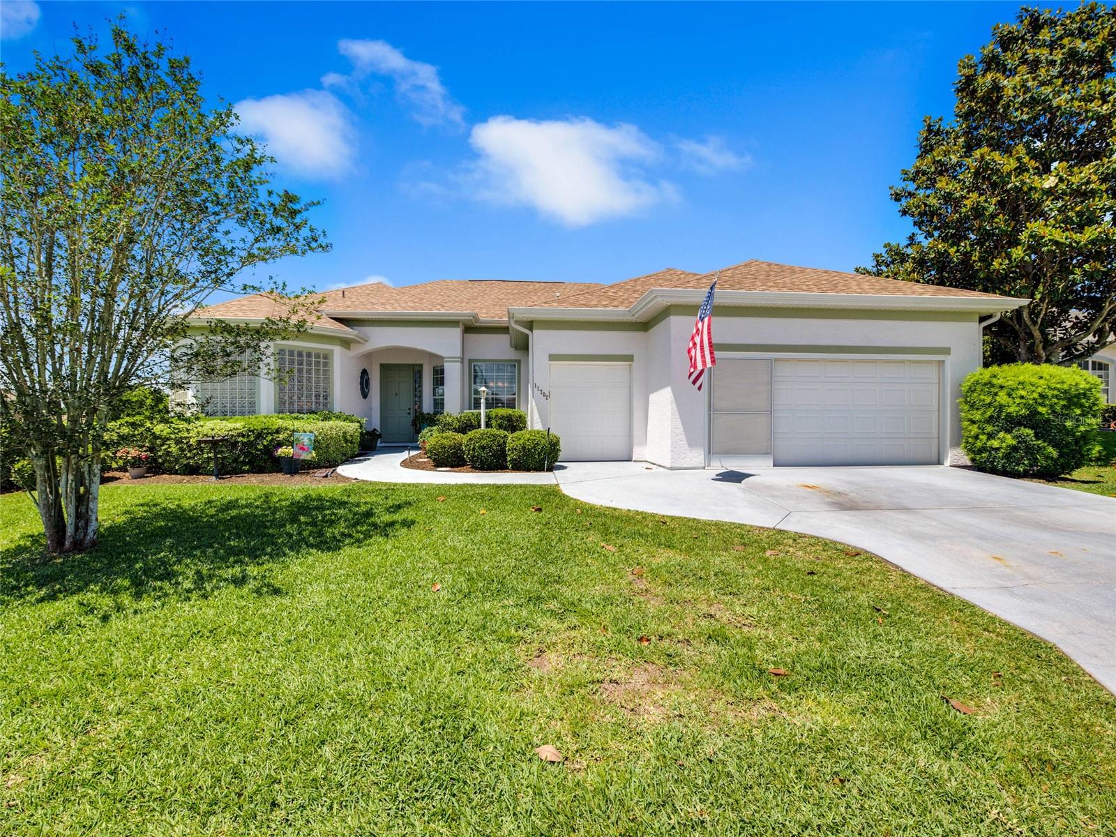 ENCLAVE/STONECREST 04 - Residential