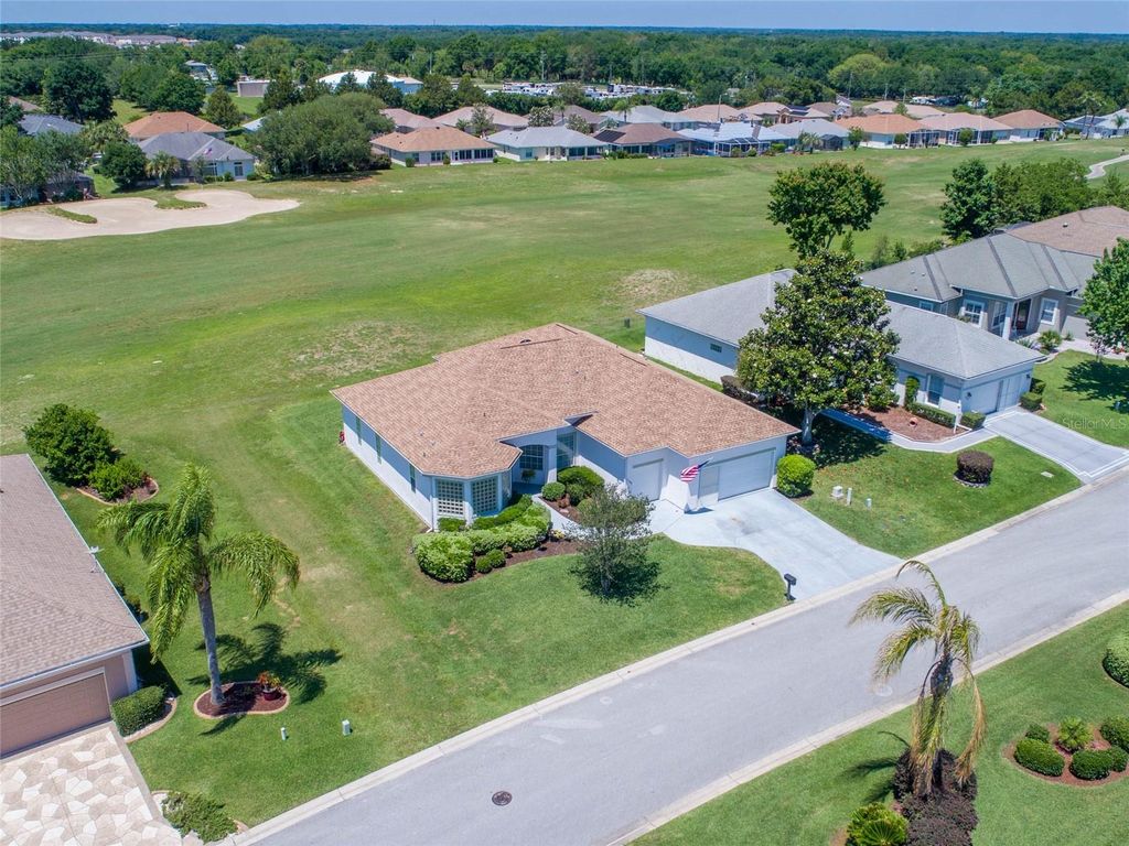 Photo of 11702 SE 173rd Lane Road, Summerfield, FL 34491 (MLS # G5107716)