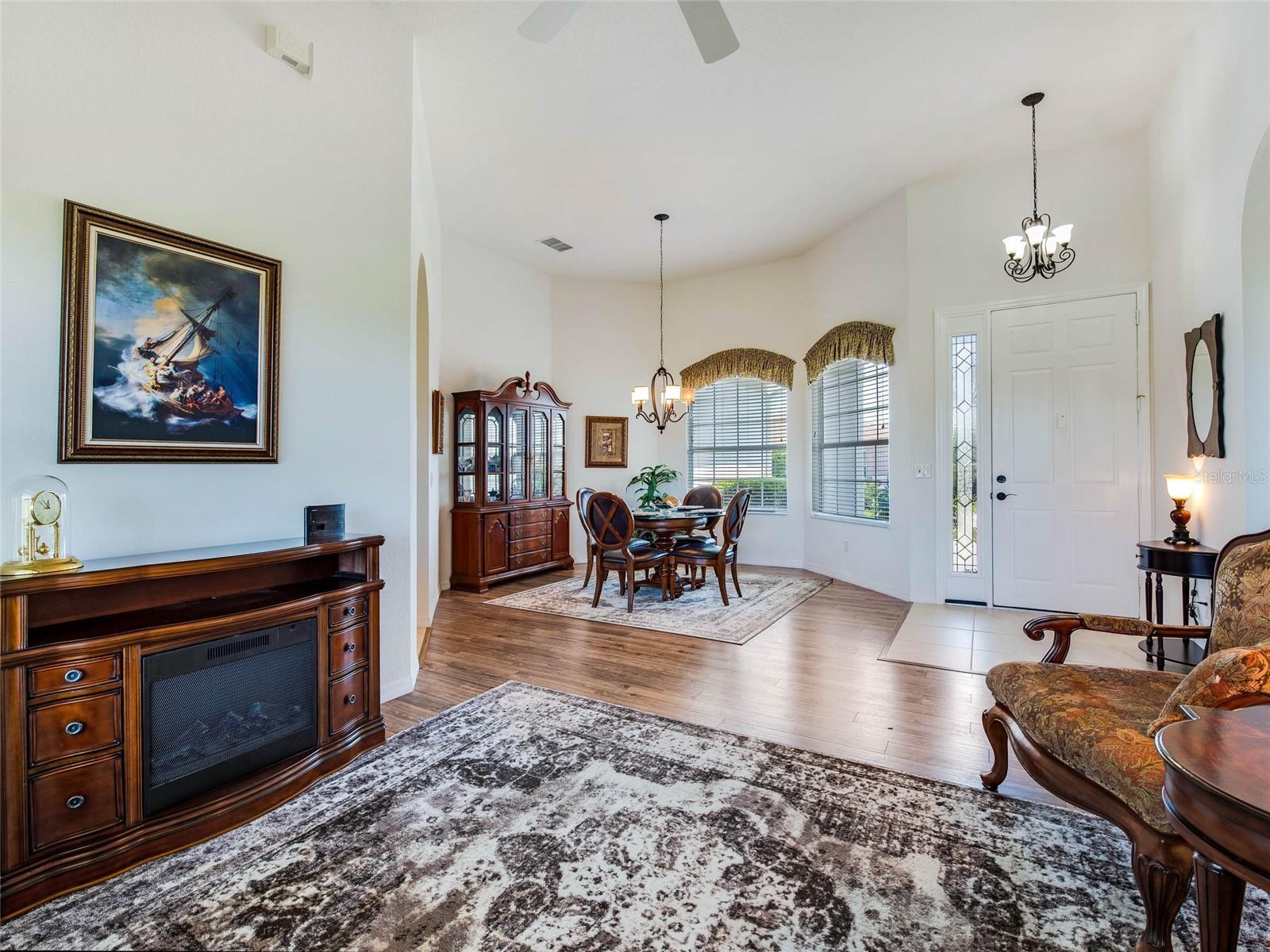 ENCLAVE/STONECREST 04 - Residential