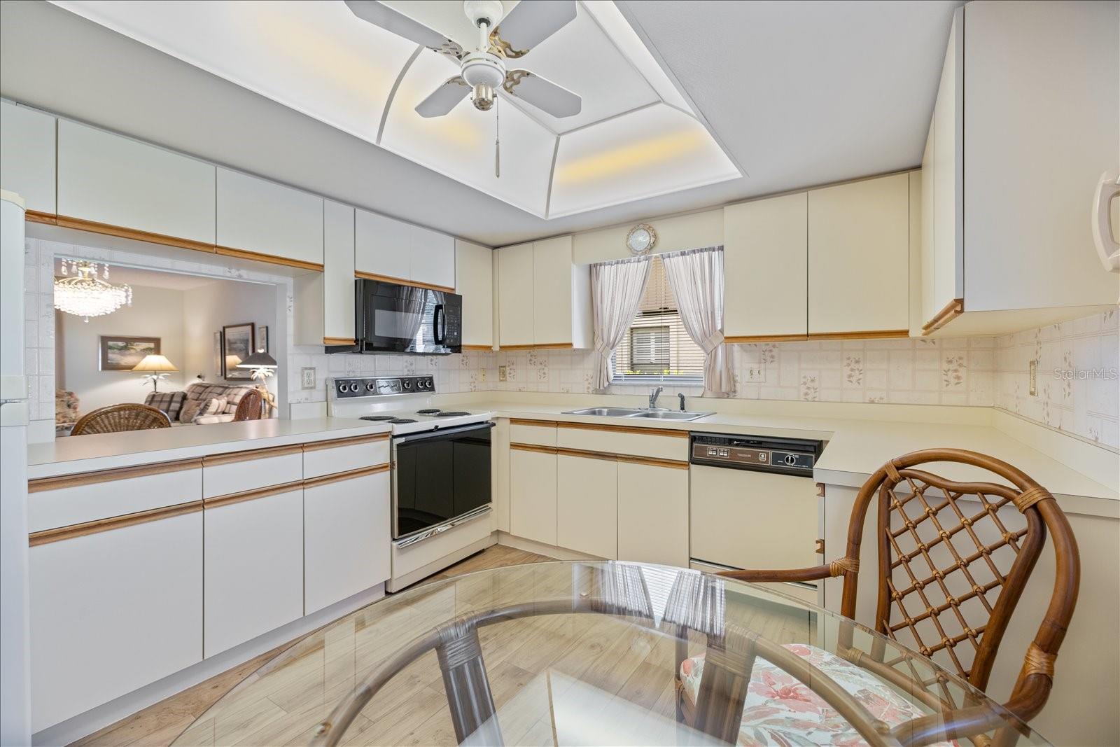 462 OAK HILL CIRCLE 5
