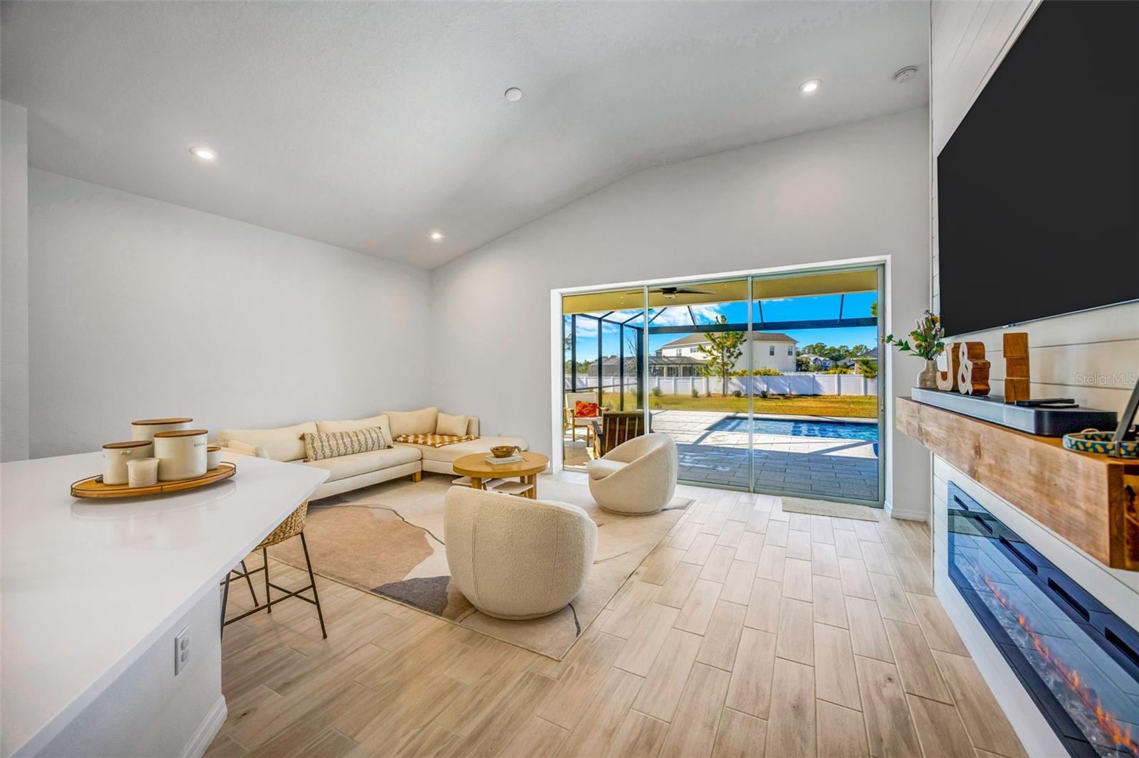 WATERGRASS PRCL E-2 - Residential Lease