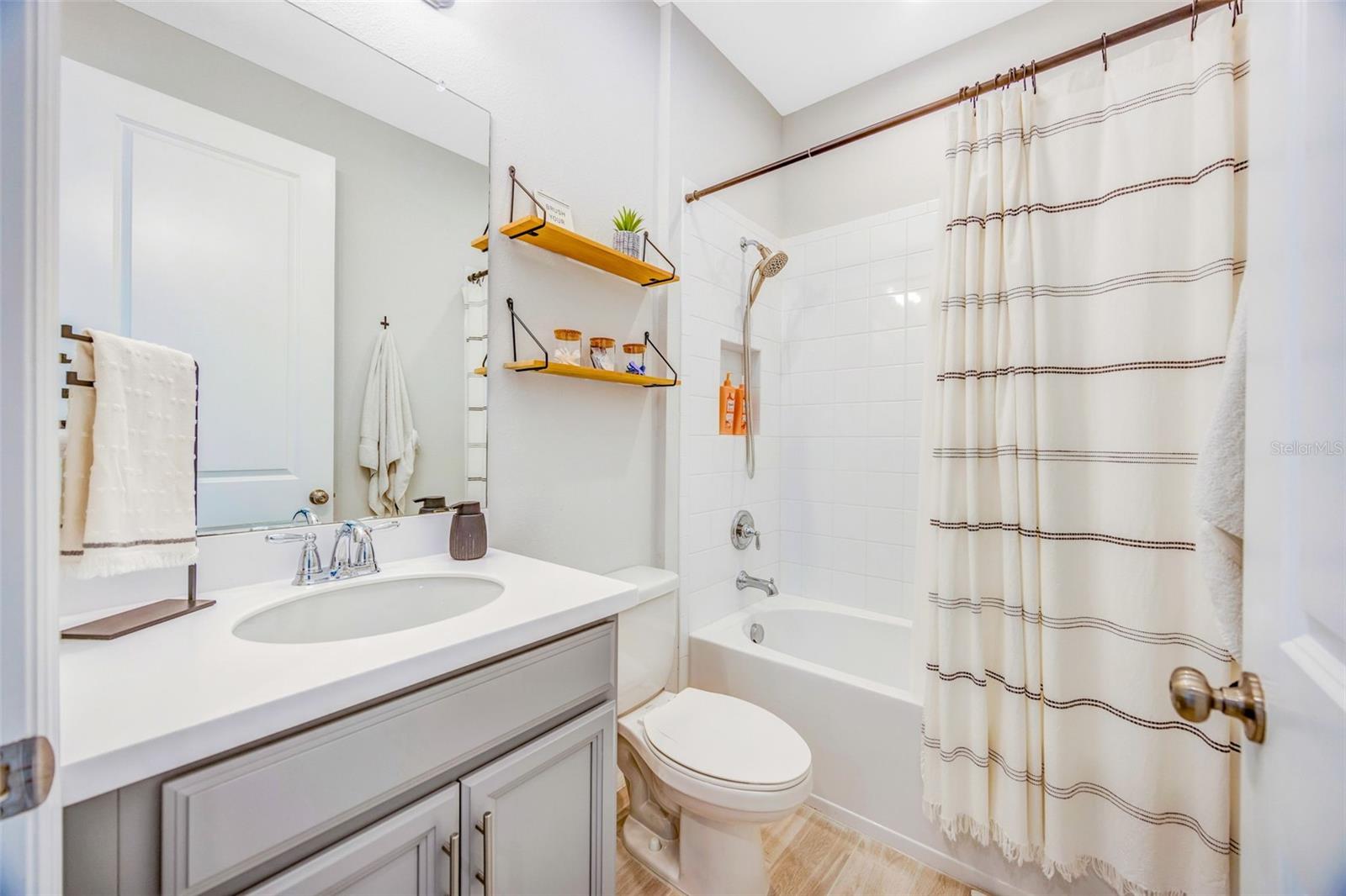 WATERGRASS PRCL E-2 - Residential Lease