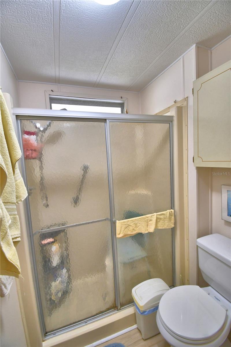 LAKE N GOLF ESTATES - Residential