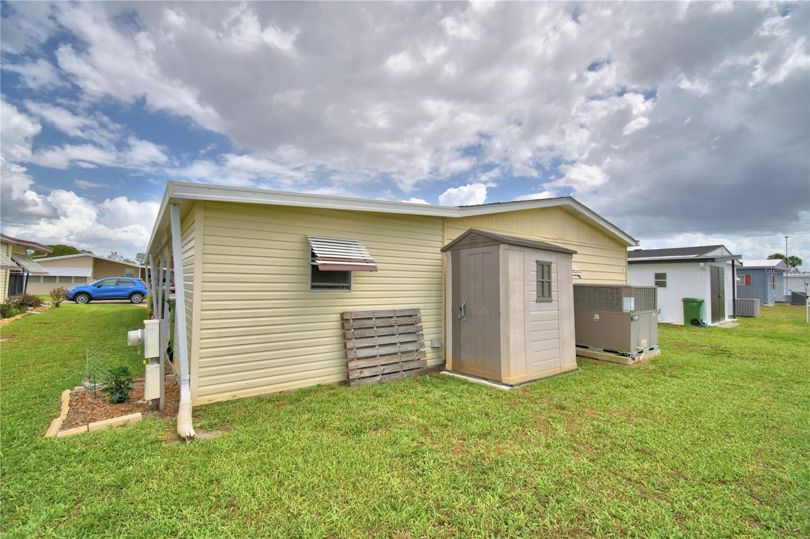 LAKE N GOLF ESTATES - Residential