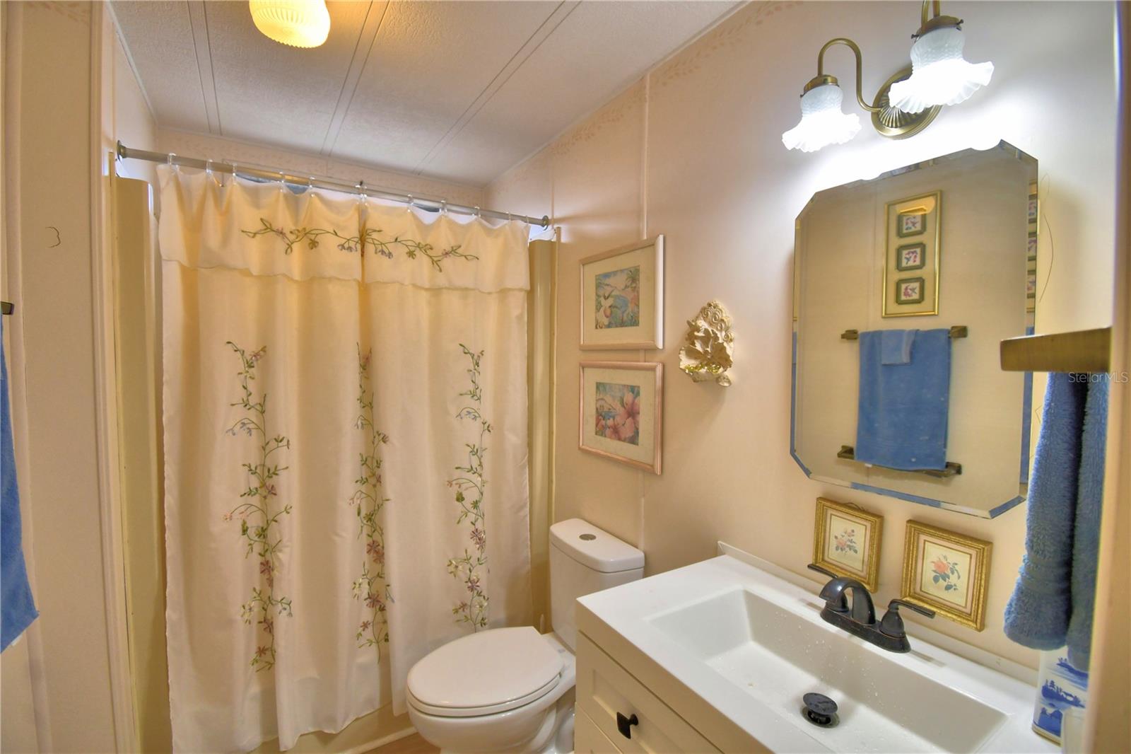 LAKE N GOLF ESTATES - Residential