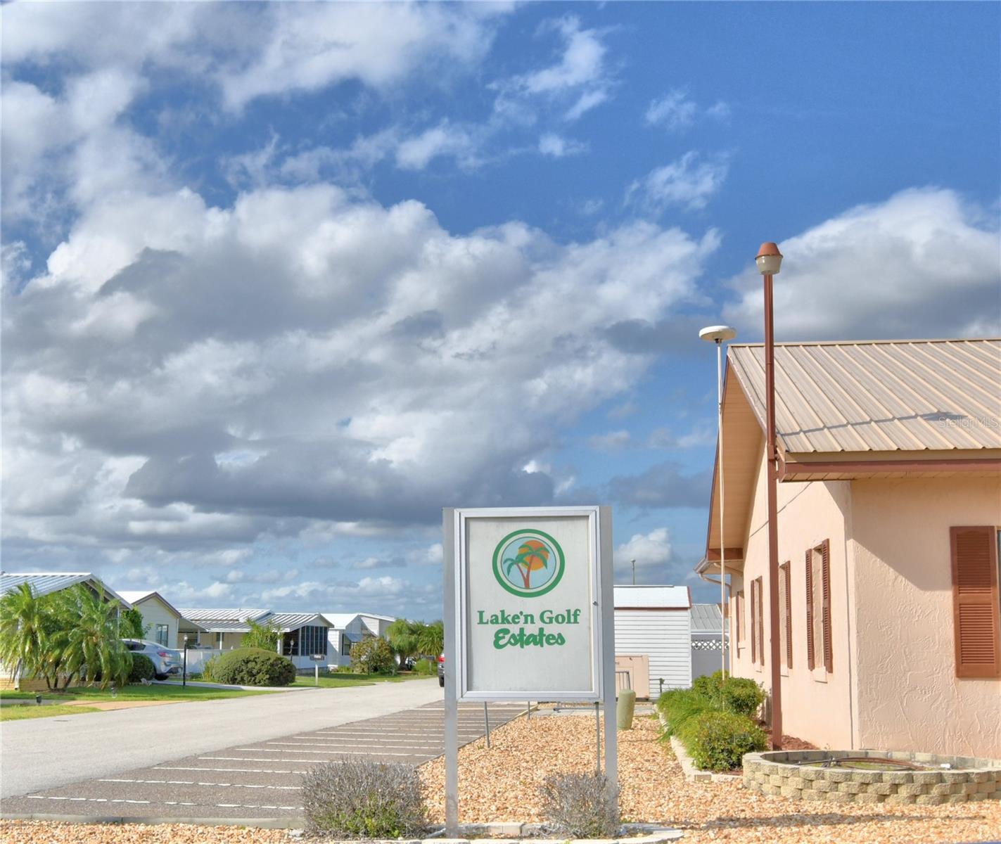 LAKE N GOLF ESTATES - Residential