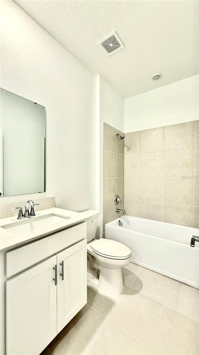 WELLNESS RDG PH 1-B - Residential Lease