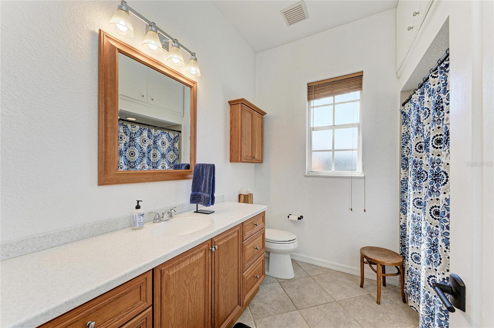 AUBURN ACRES - Residential