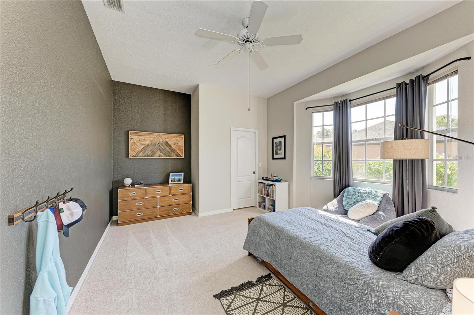 AUBURN ACRES - Residential