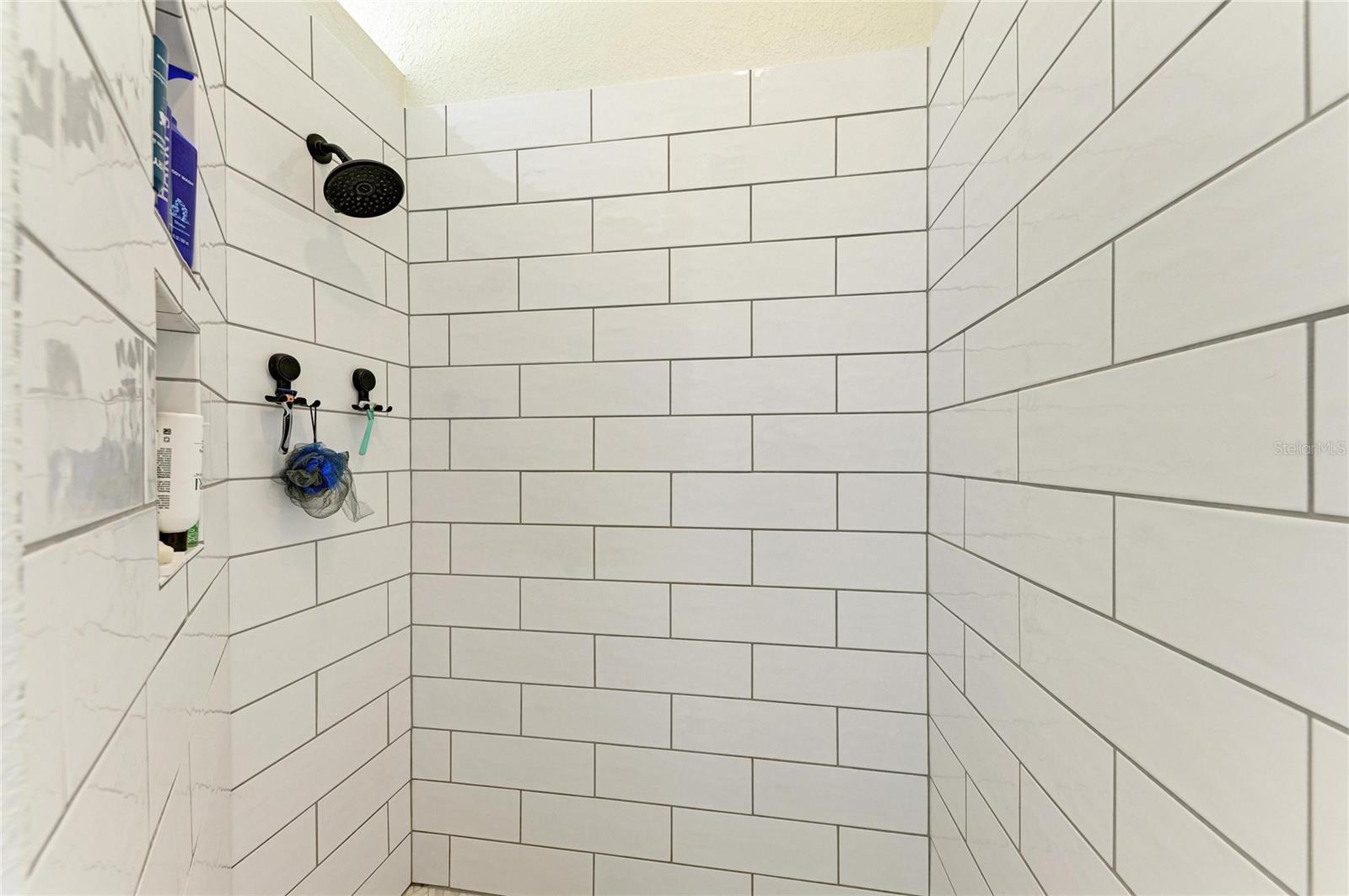 AUBURN ACRES - Residential