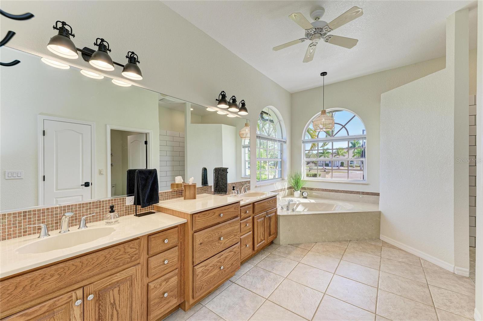 AUBURN ACRES - Residential