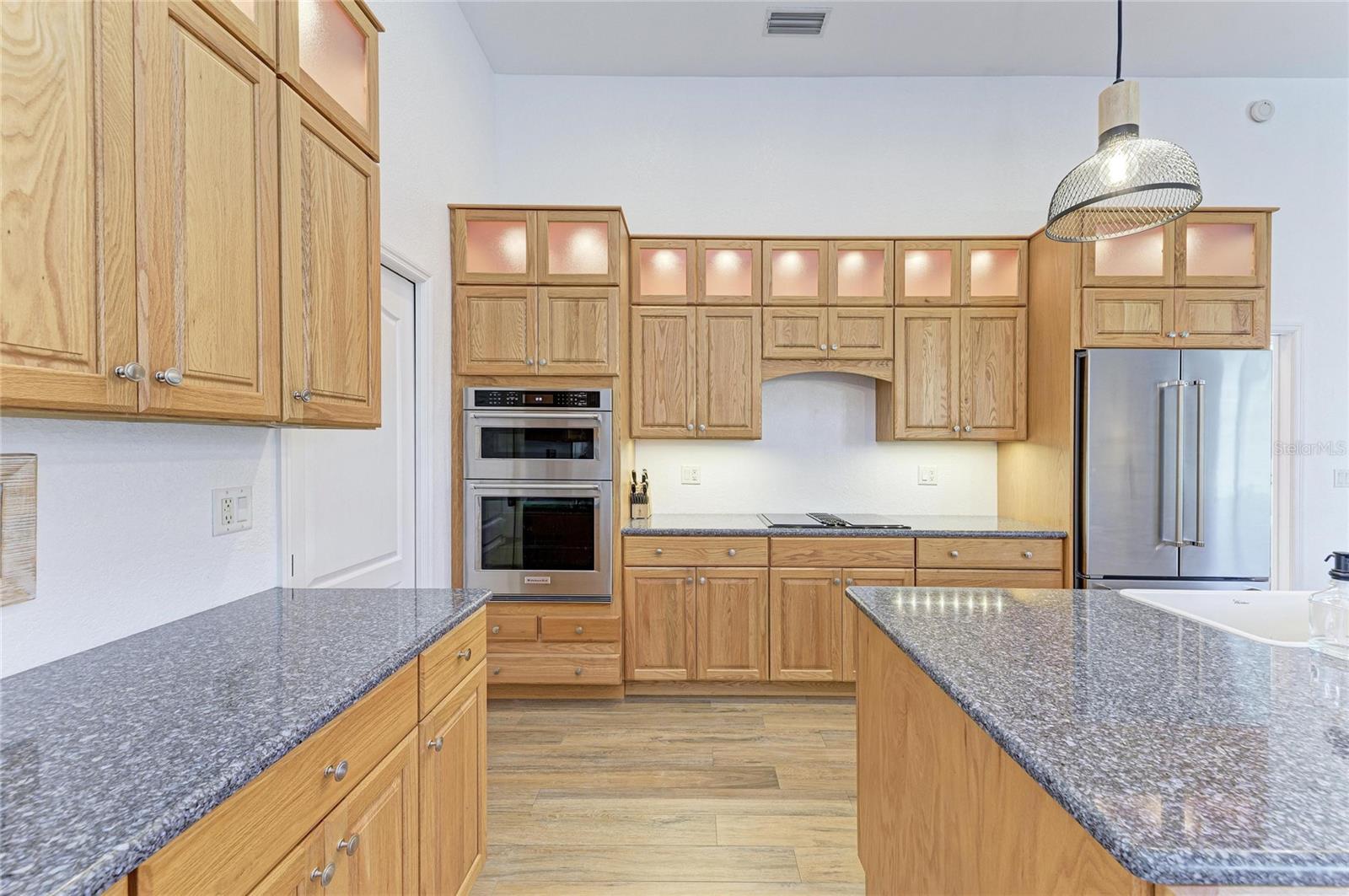 AUBURN ACRES - Residential