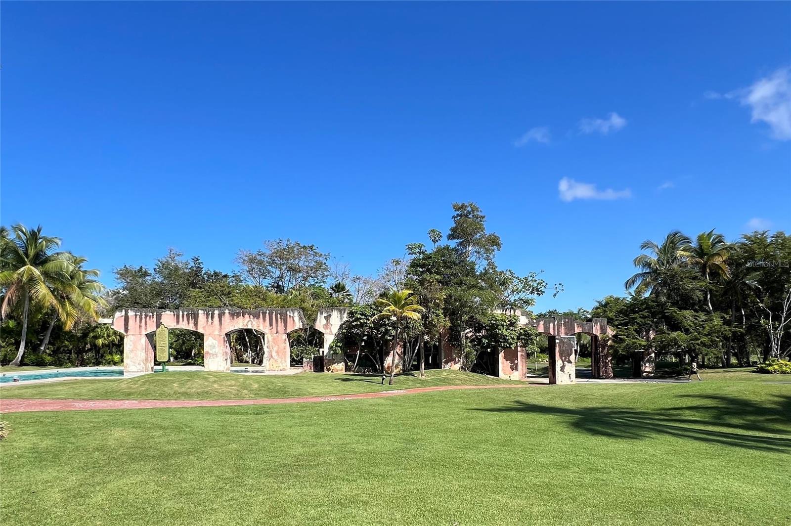 DORADO BEACH EAST - Residential