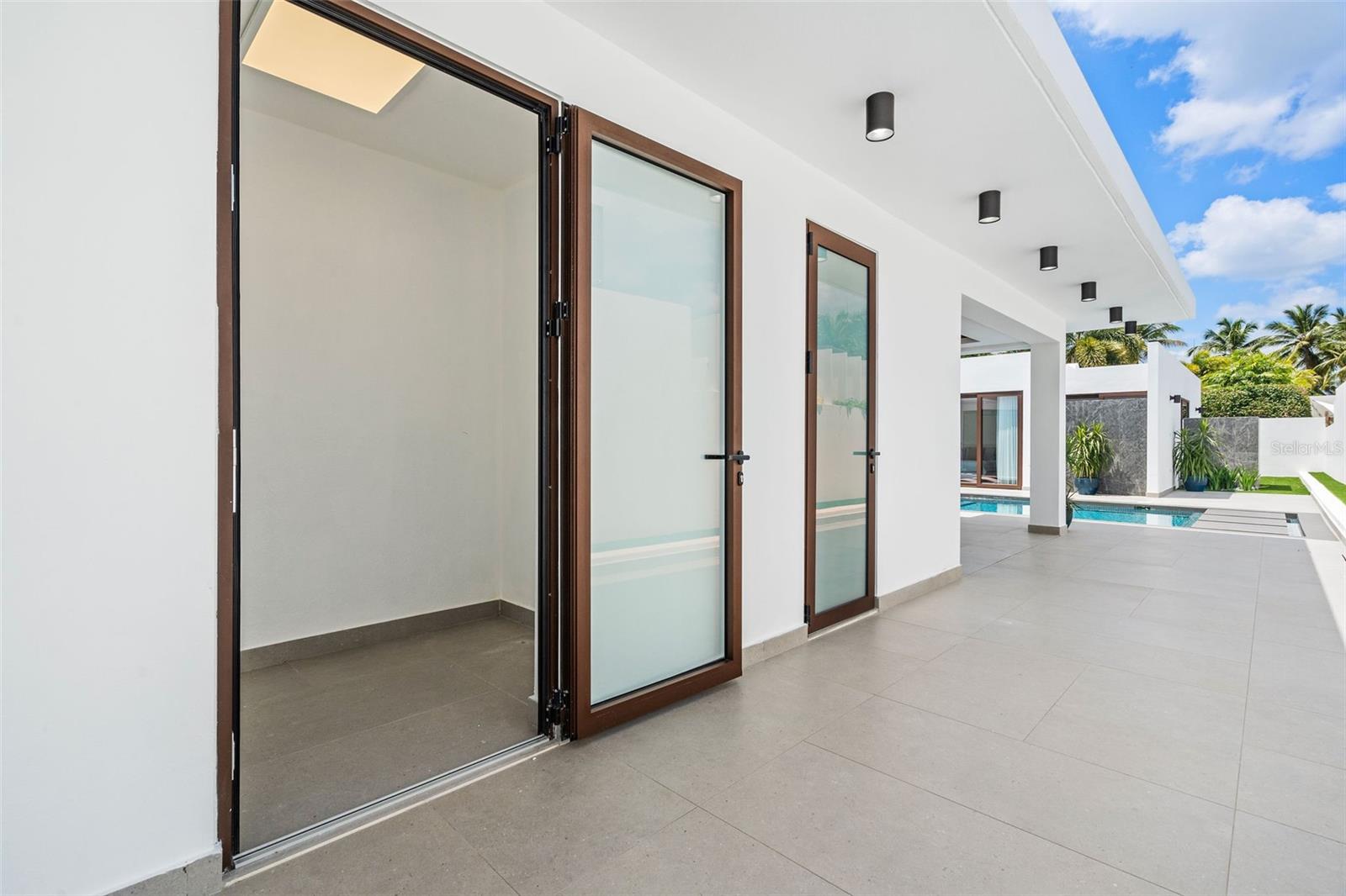 DORADO BEACH EAST - Residential