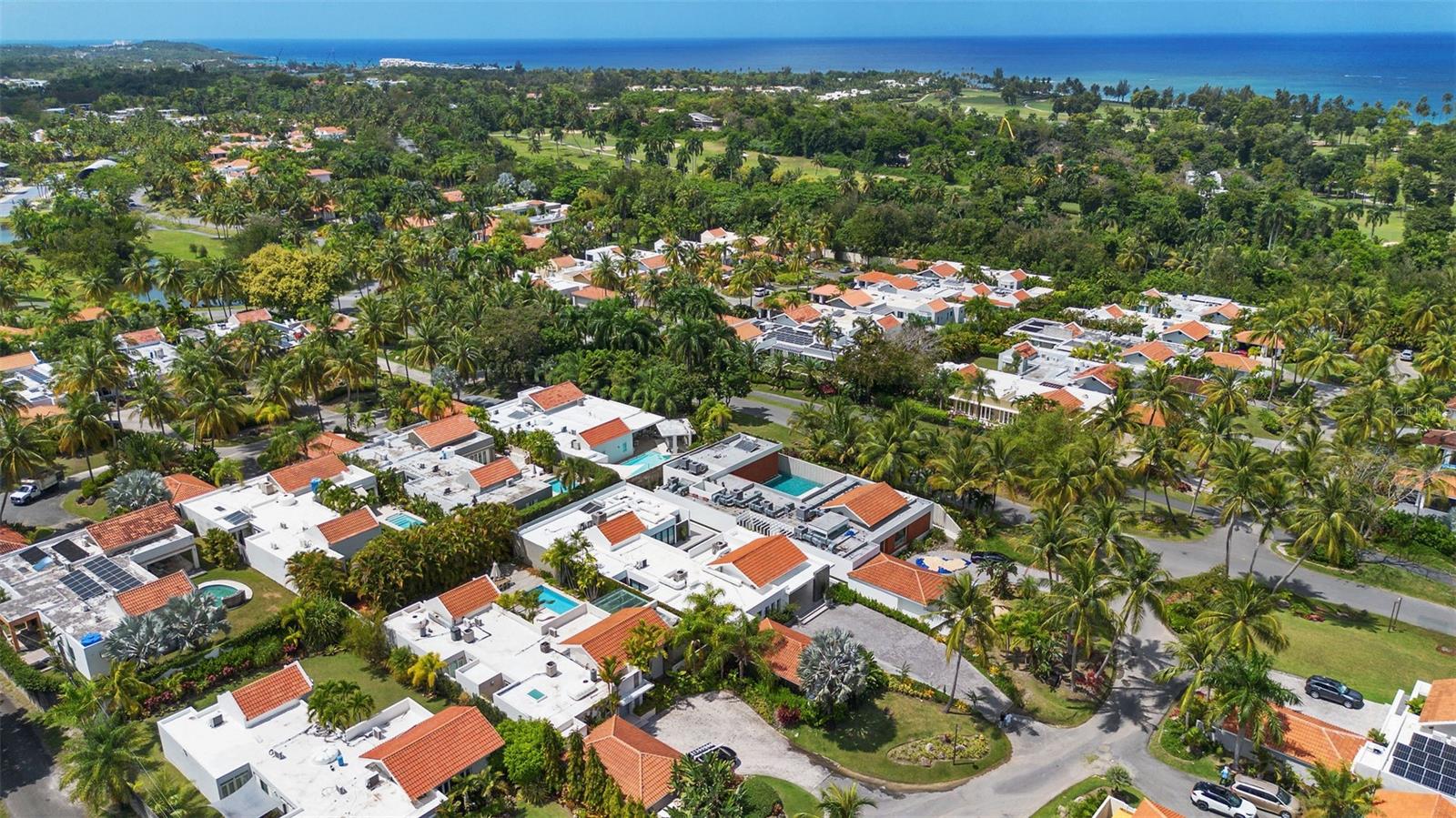 DORADO BEACH EAST - Residential