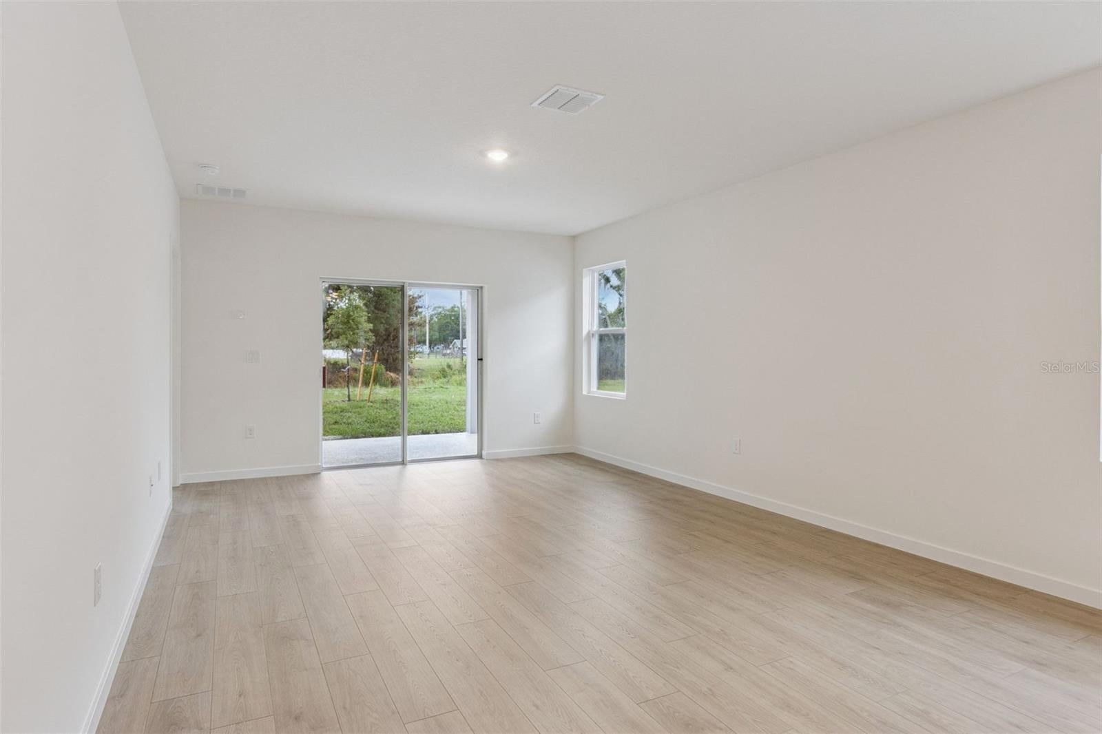 1941 HOWARD MESA DRIVE