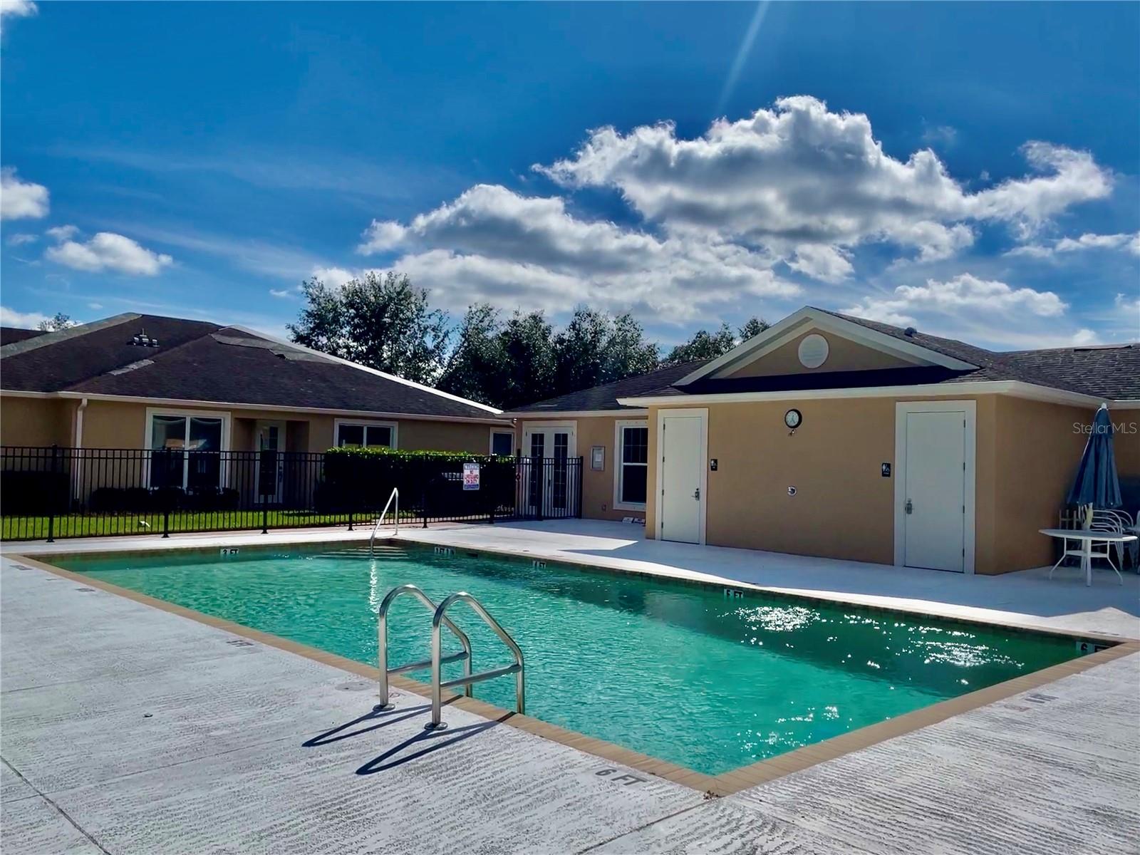 TURNBERRY TRACE - Residential