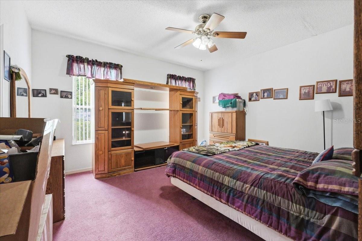 EAGLE LAKE PB 1 PG 12 - Residential