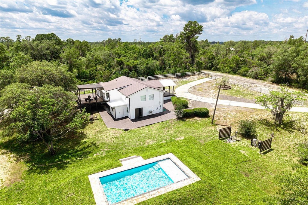 Photo of 2409 Lake Tiny Road, Deltona, FL 32738 (MLS # OM734496)
