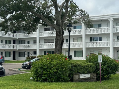 Featured picture for the property TB8303652