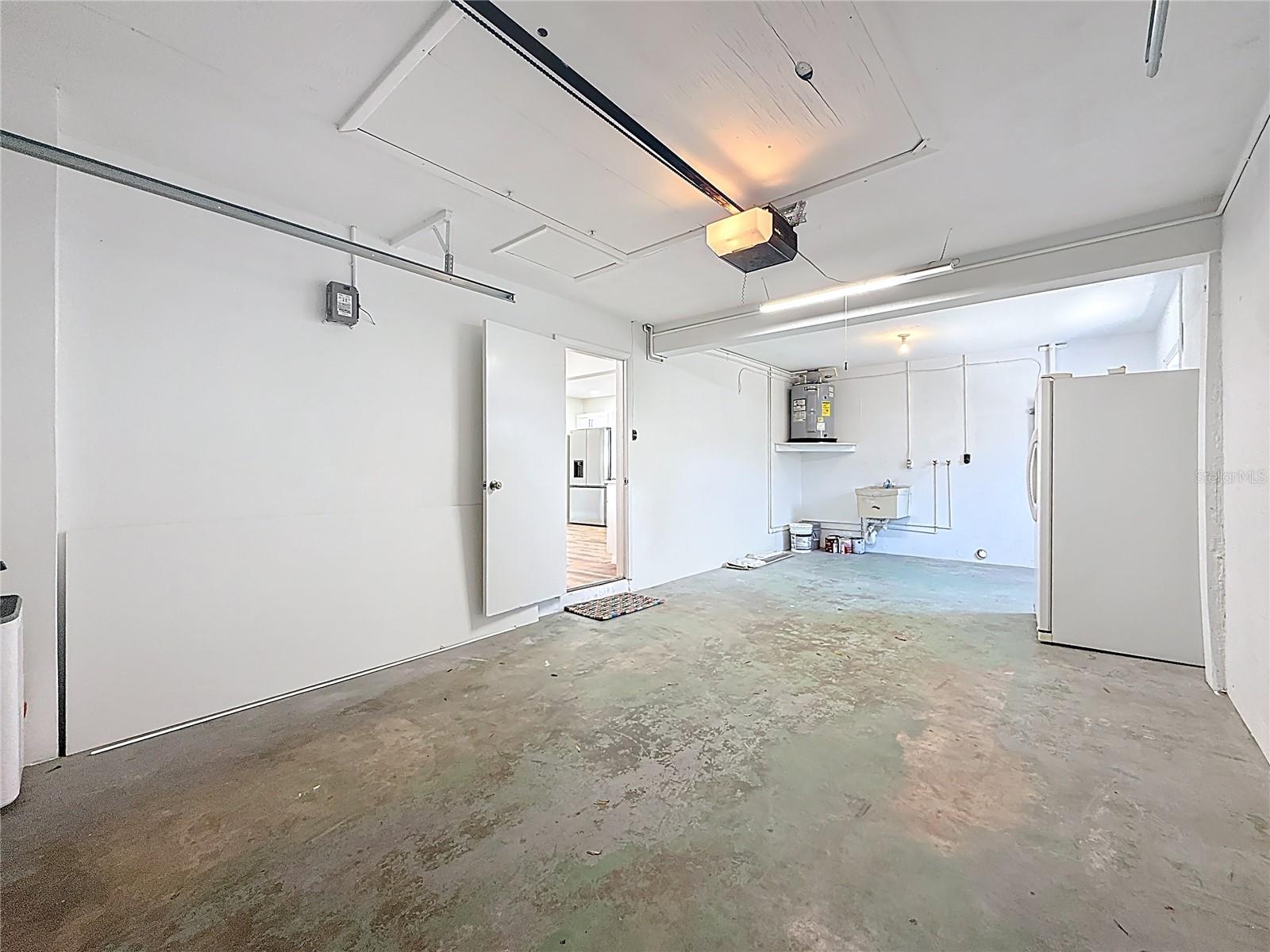 PINEOLA 1ST ADD - Residential