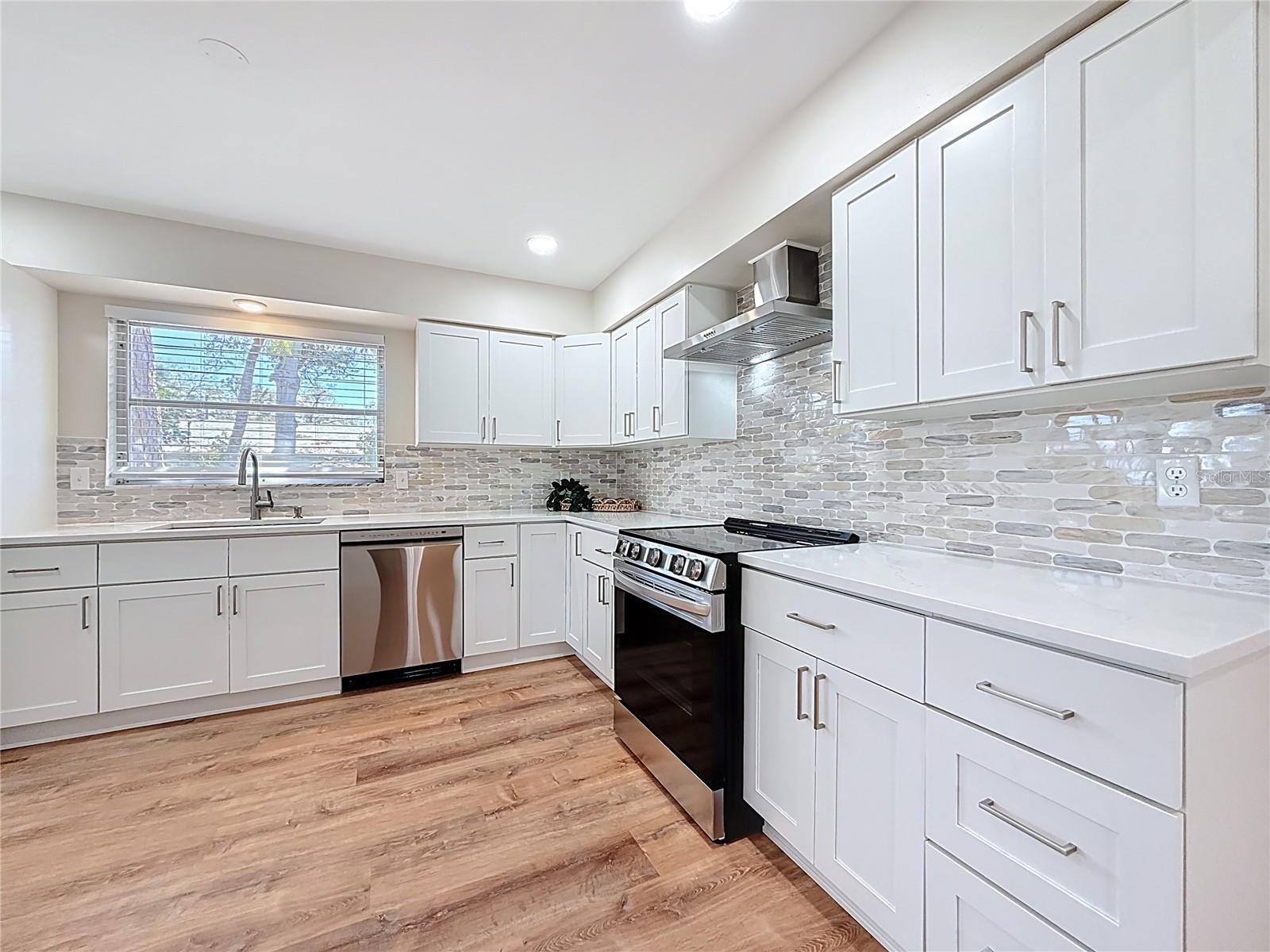 PINEOLA 1ST ADD - Residential