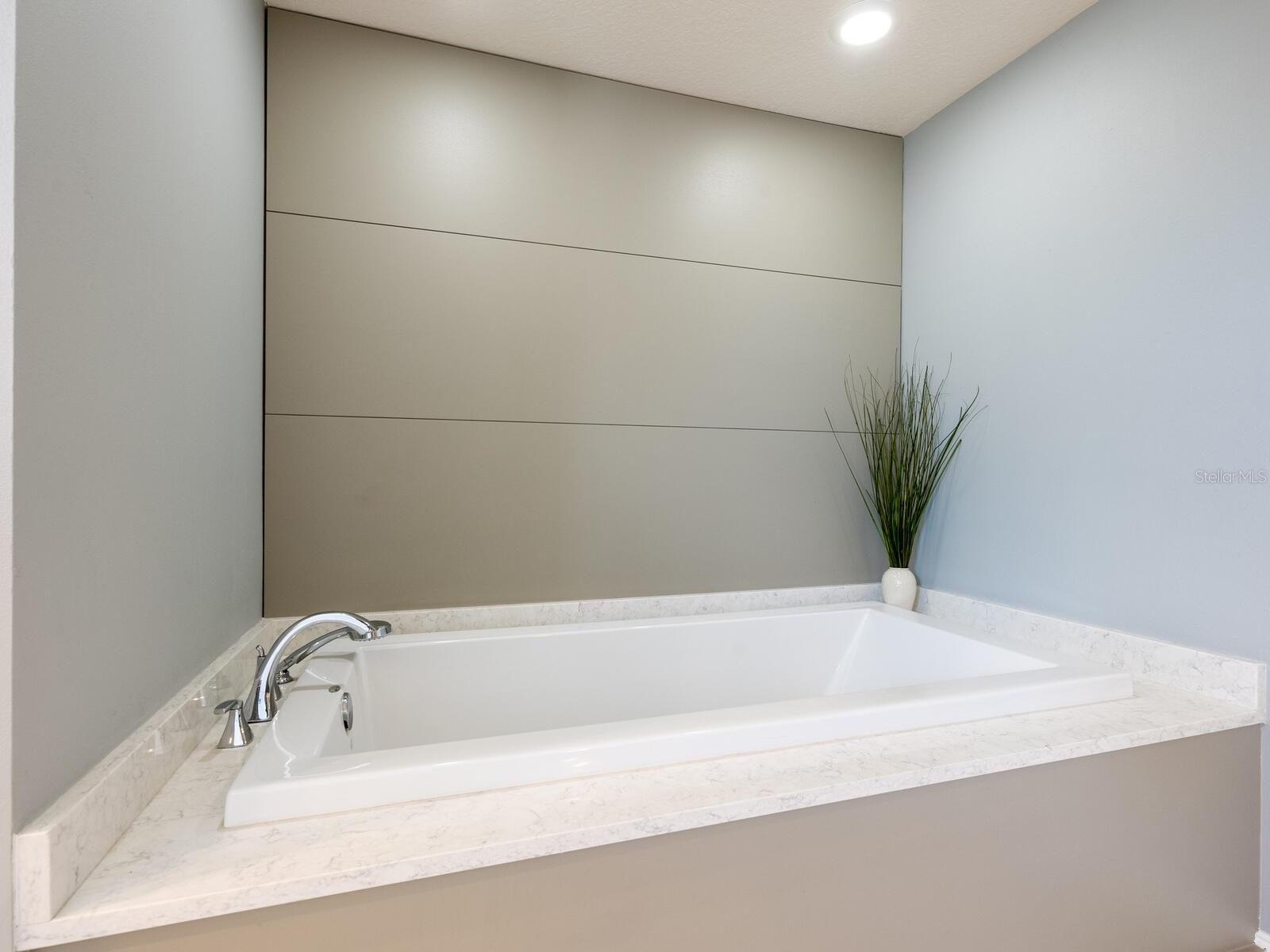 KANAYA - Residential