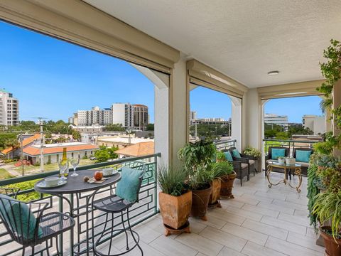 A home in SARASOTA