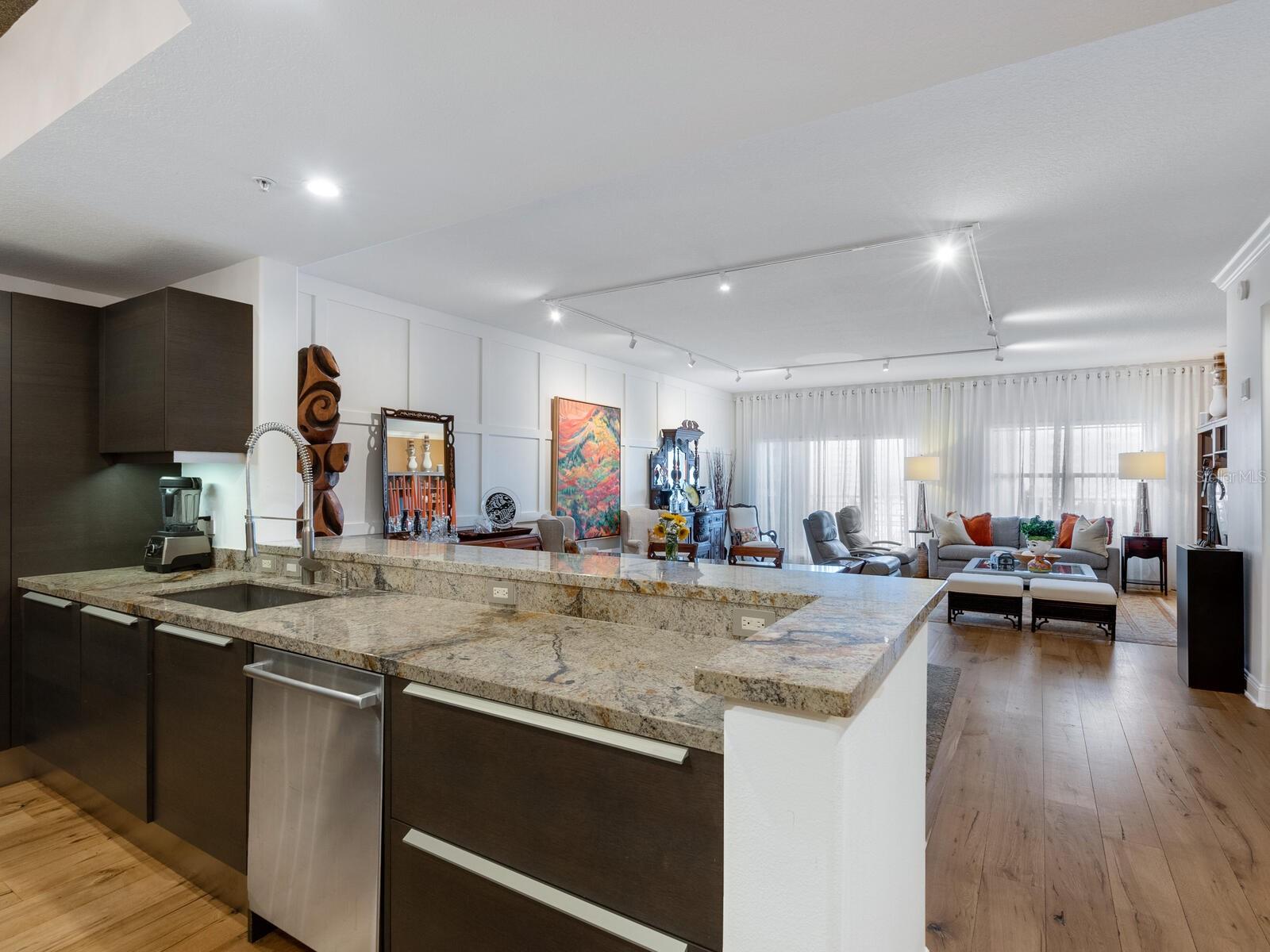 KANAYA - Residential