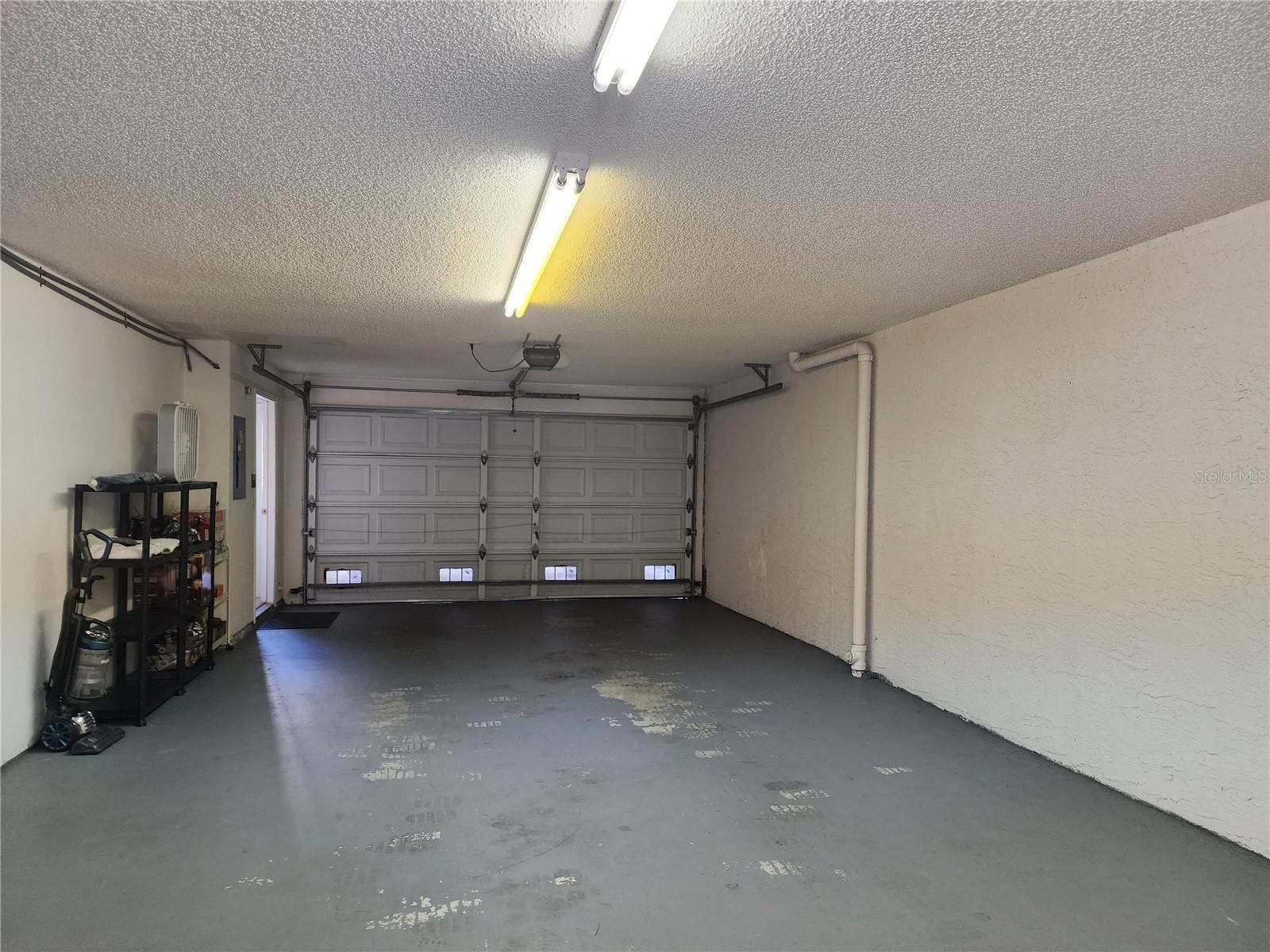 TIERRA SAILS TWNHMS - Residential Lease