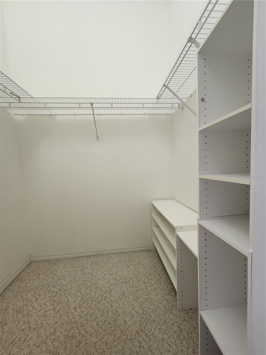 TIERRA SAILS TWNHMS - Residential Lease