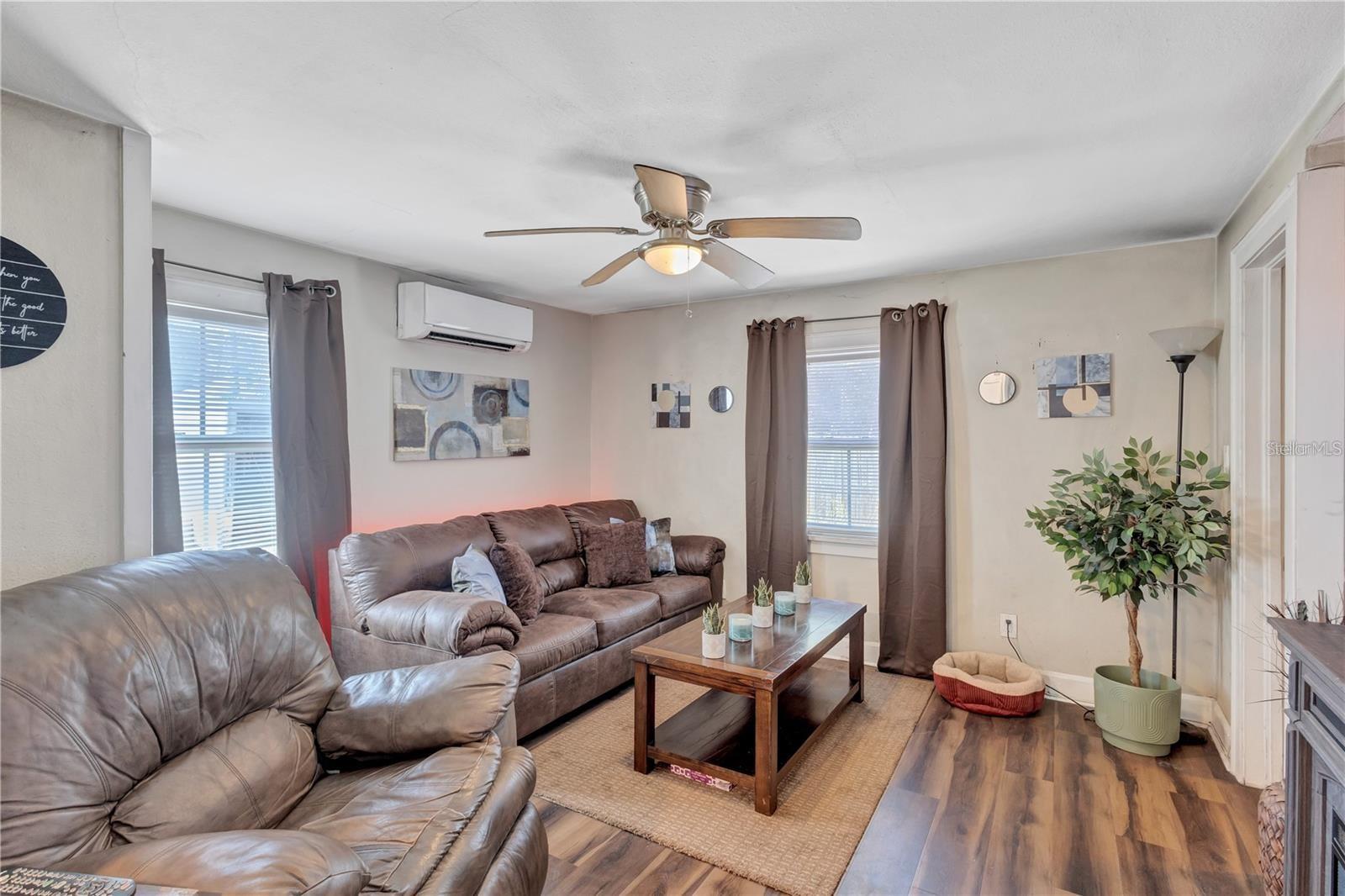 HARBORDALE SUB - Residential Income