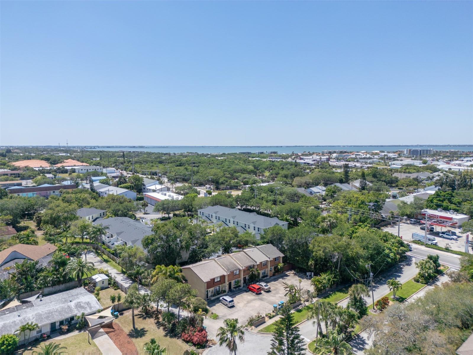HARBOR HEIGHTS TWNHS - Residential