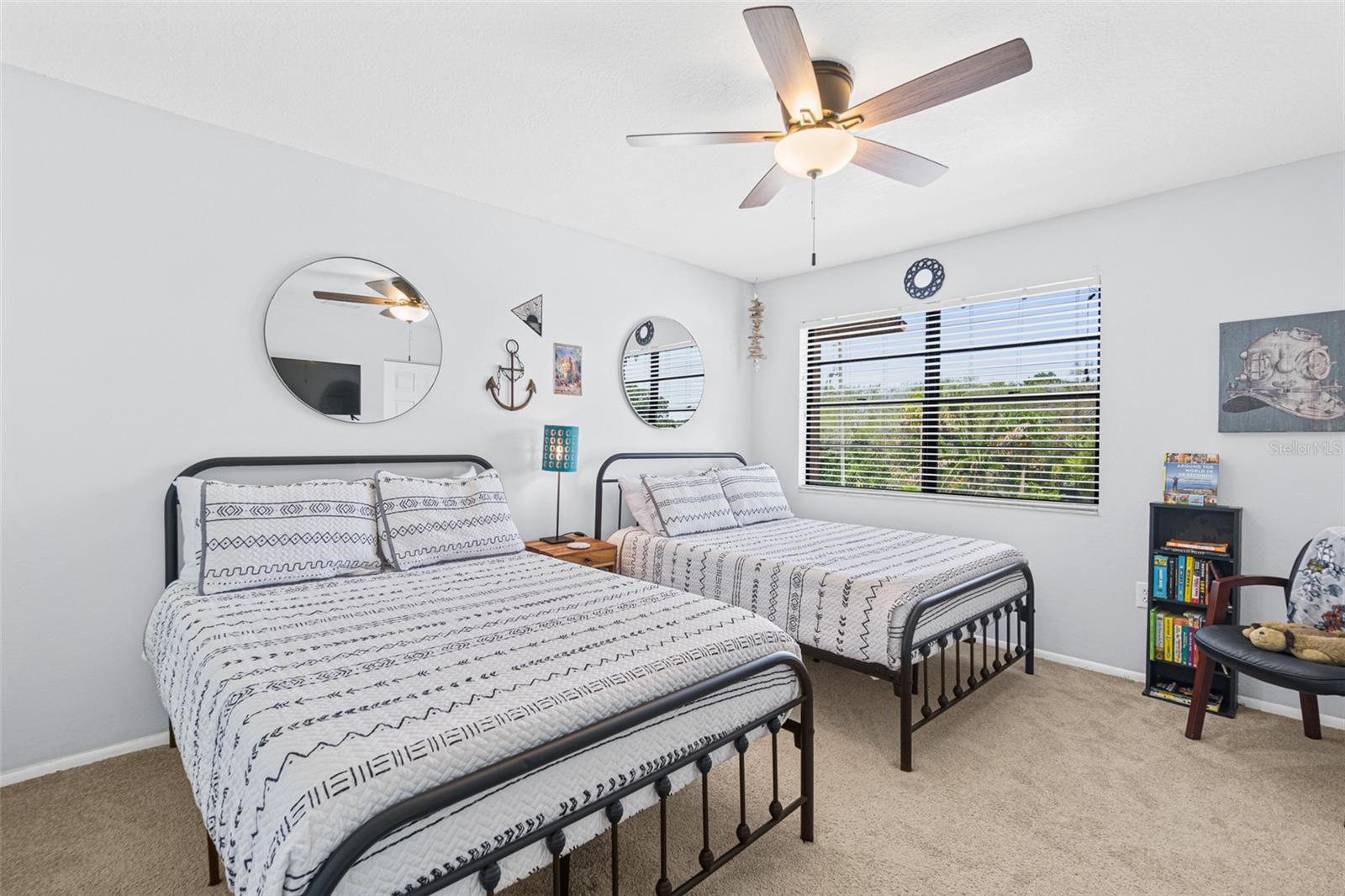 HARBOR HEIGHTS TWNHS - Residential