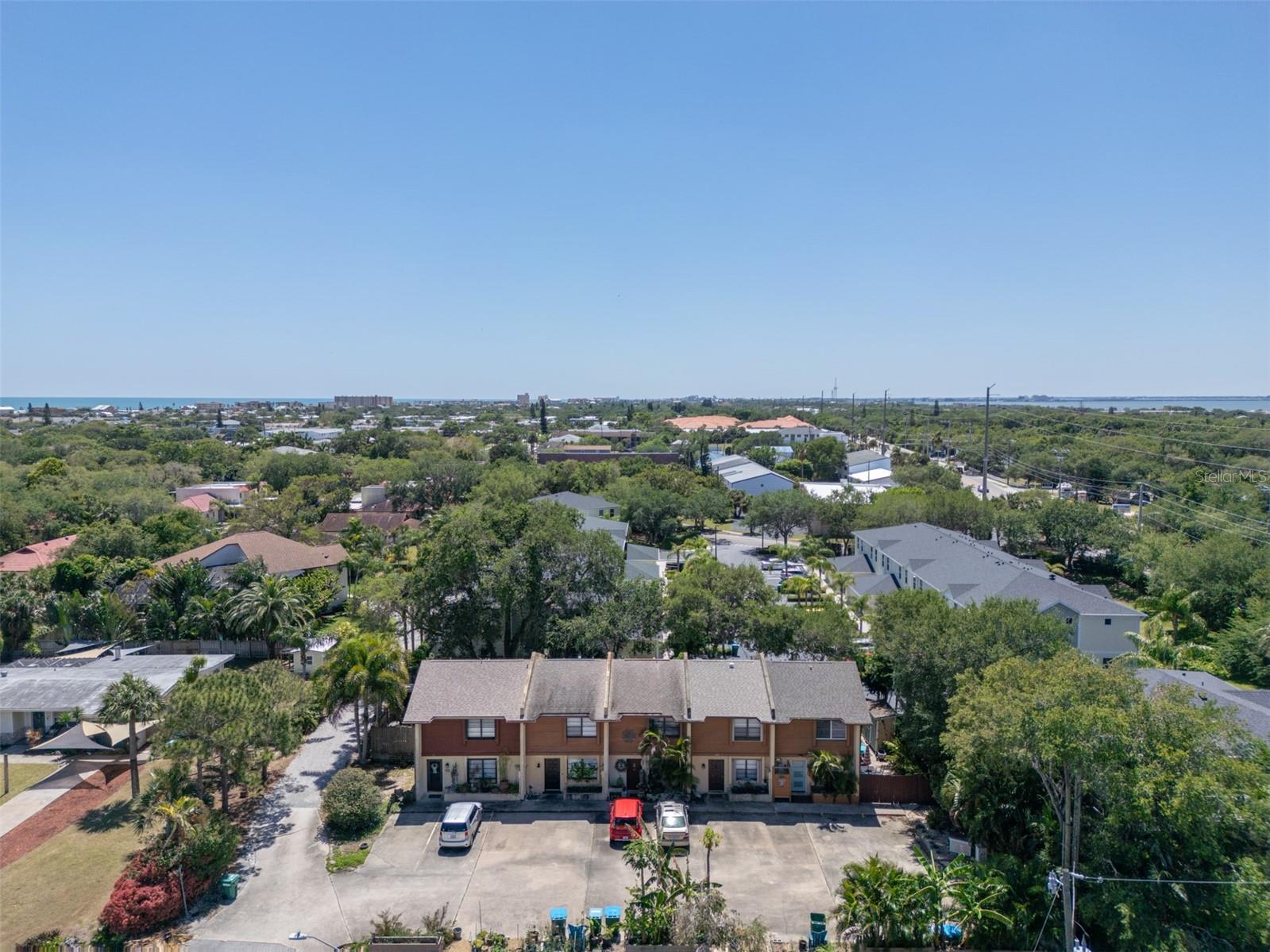 HARBOR HEIGHTS TWNHS - Residential