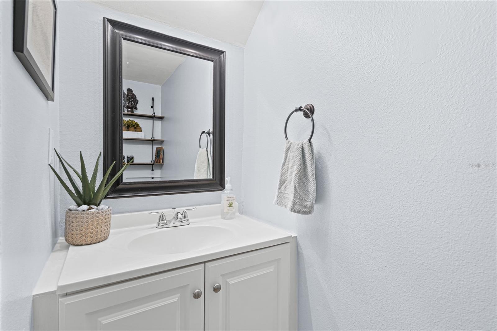 HARBOR HEIGHTS TWNHS - Residential