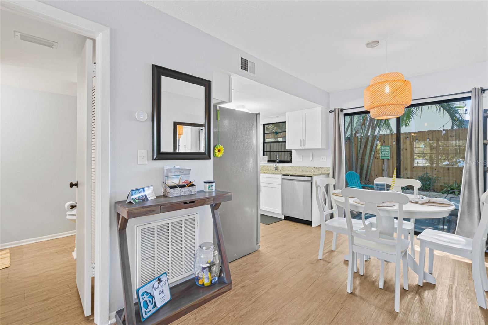 HARBOR HEIGHTS TWNHS - Residential