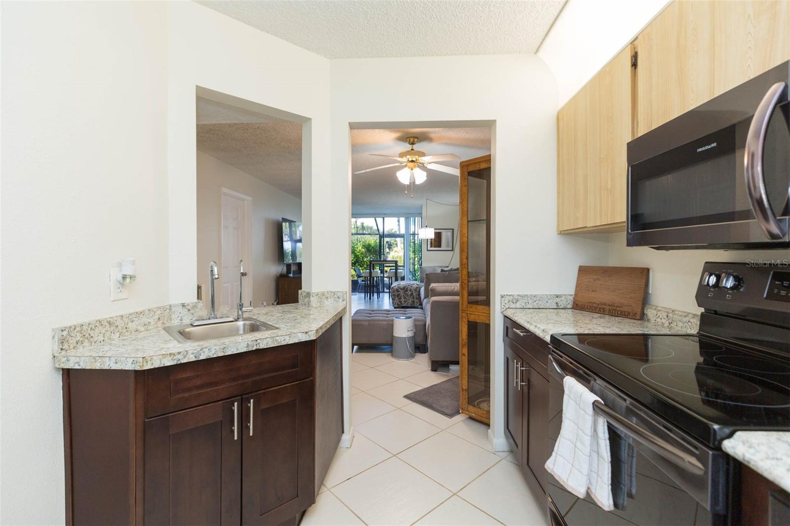 CLUB AT FEATHER SOUND THE CONDO - Residential