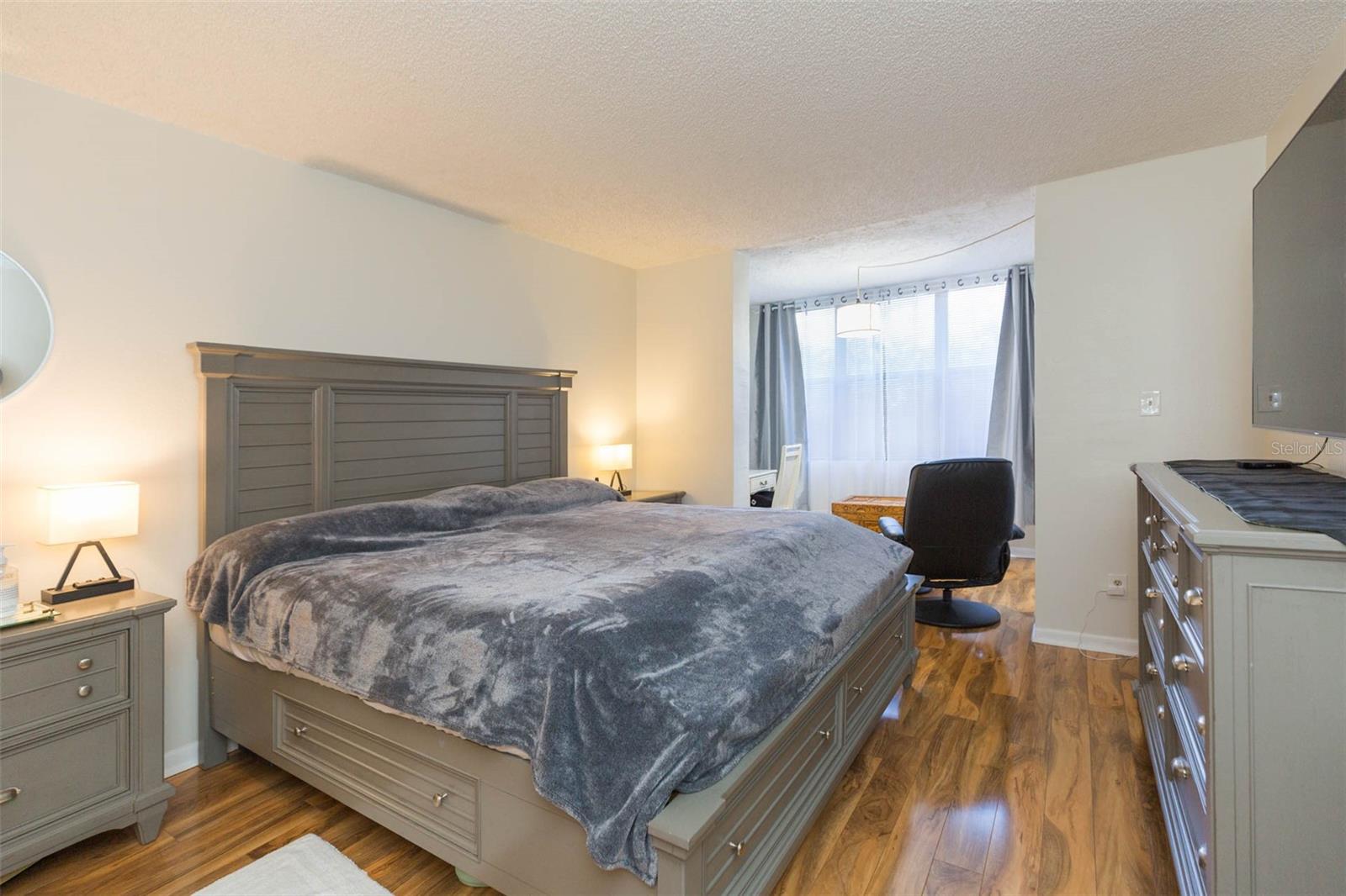 CLUB AT FEATHER SOUND THE CONDO - Residential