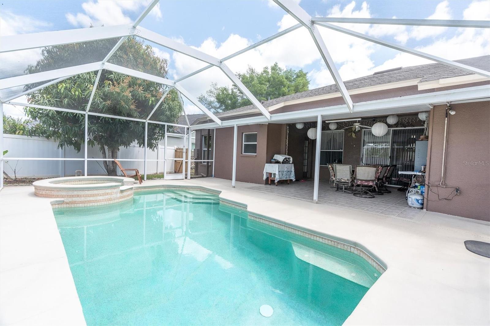 WYNDHAM LAKE SUB PH ONE - Residential