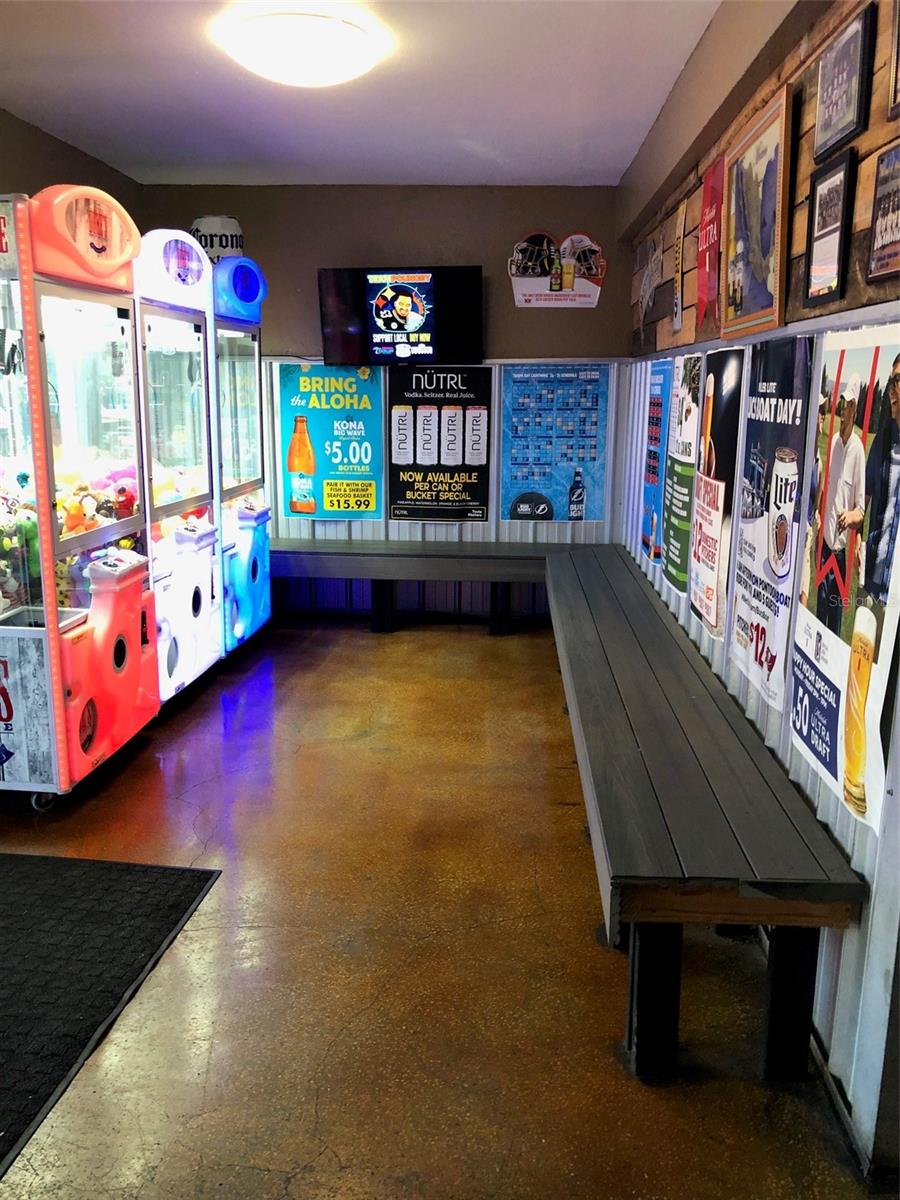 KENNEDY HEIGHTS - Commercial Sale