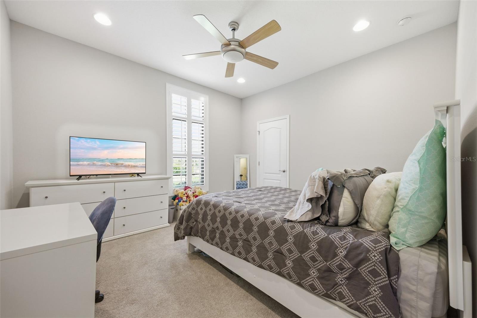 TWIN RIVERS PH IV - Residential