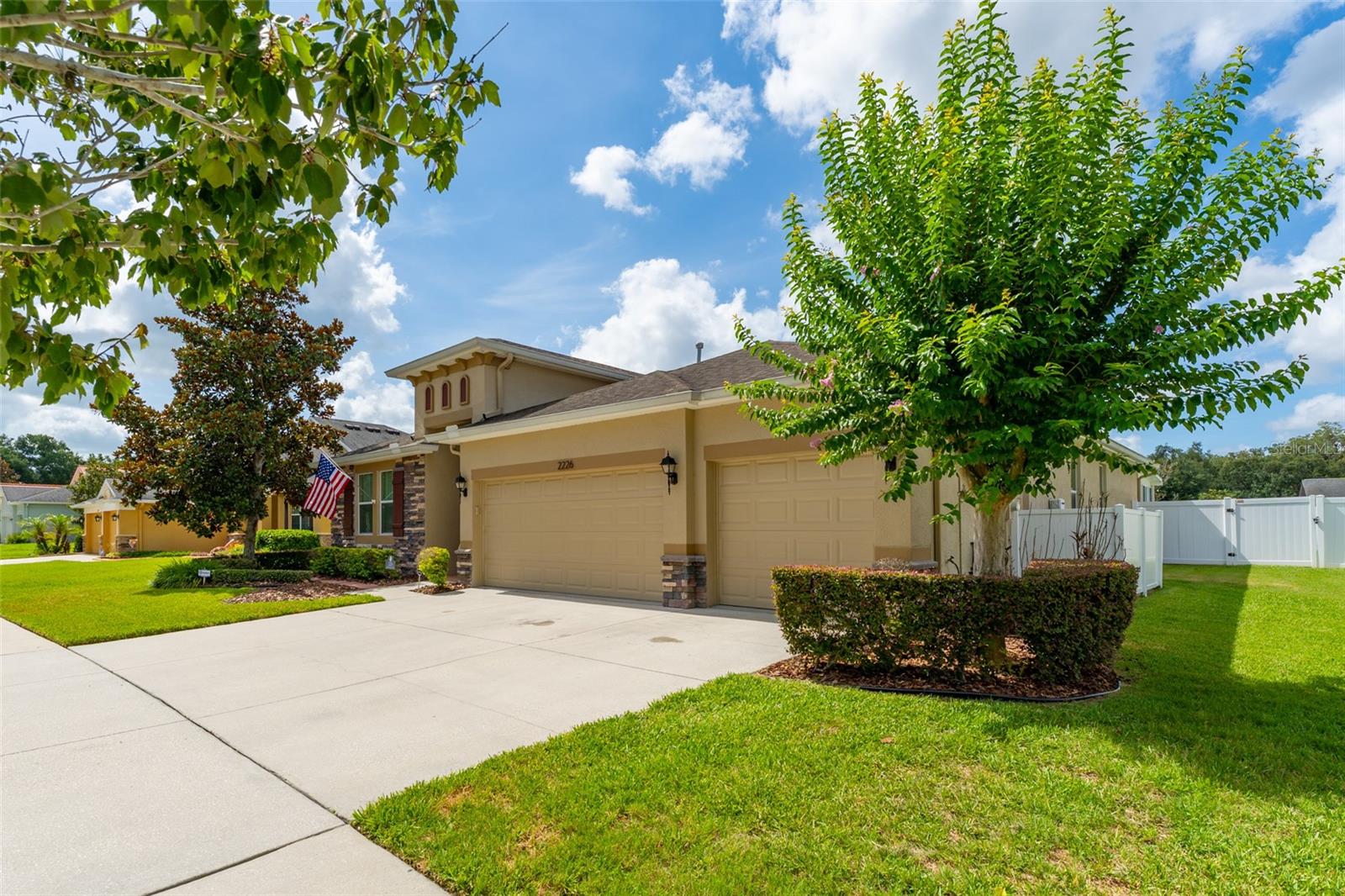 2226 VALTERRA VISTA WAY