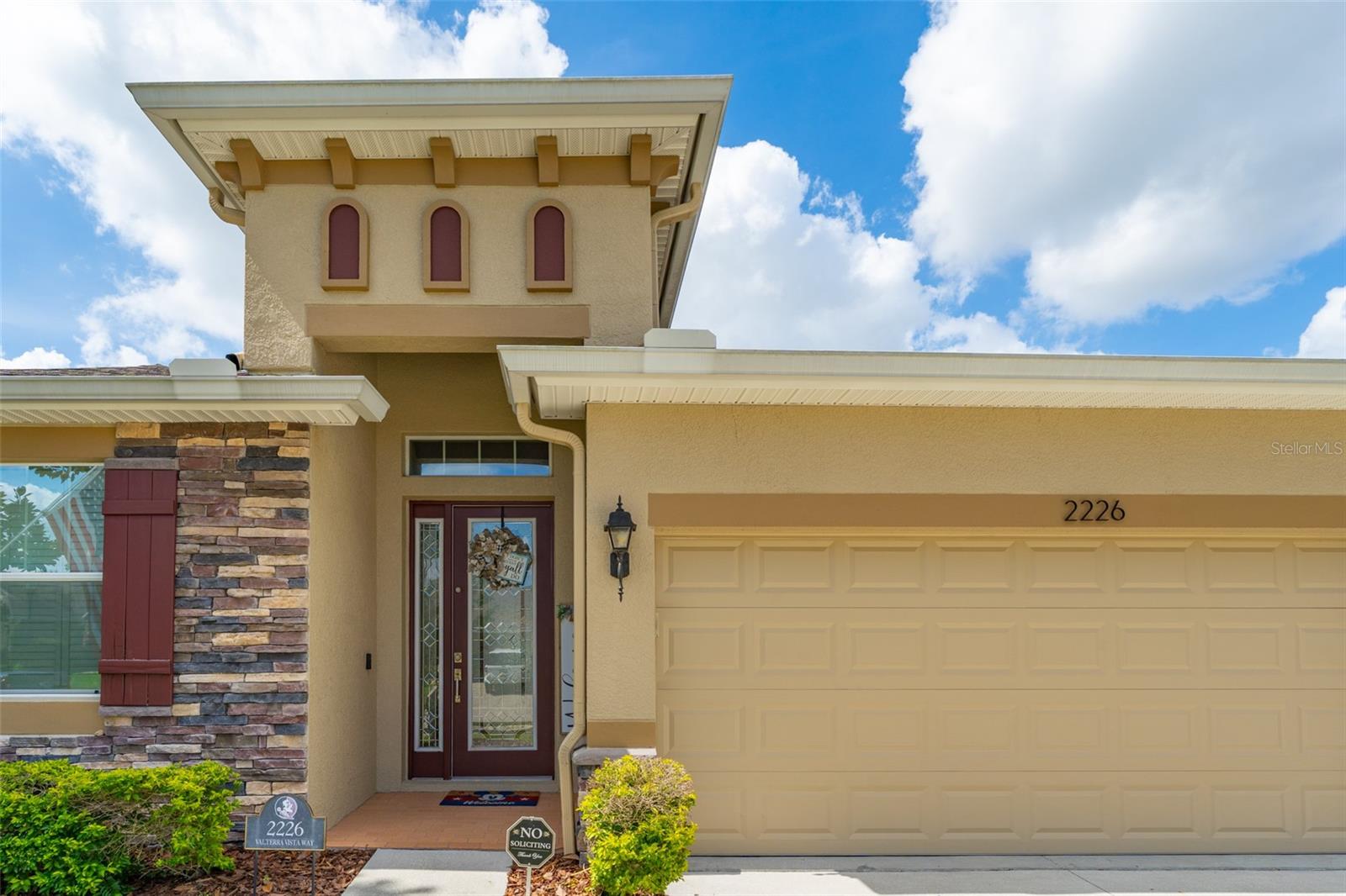 2226 VALTERRA VISTA WAY