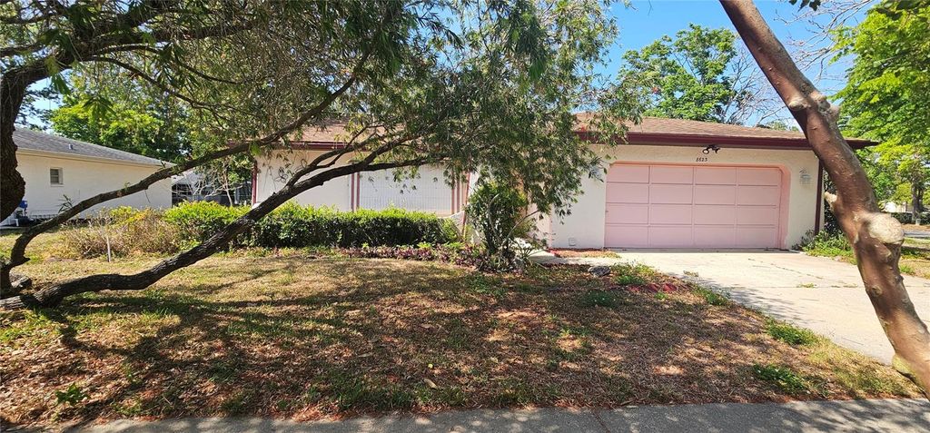Photo of 8623 Stonehedge Way, Hudson, FL 34667 (MLS # TB8378989)